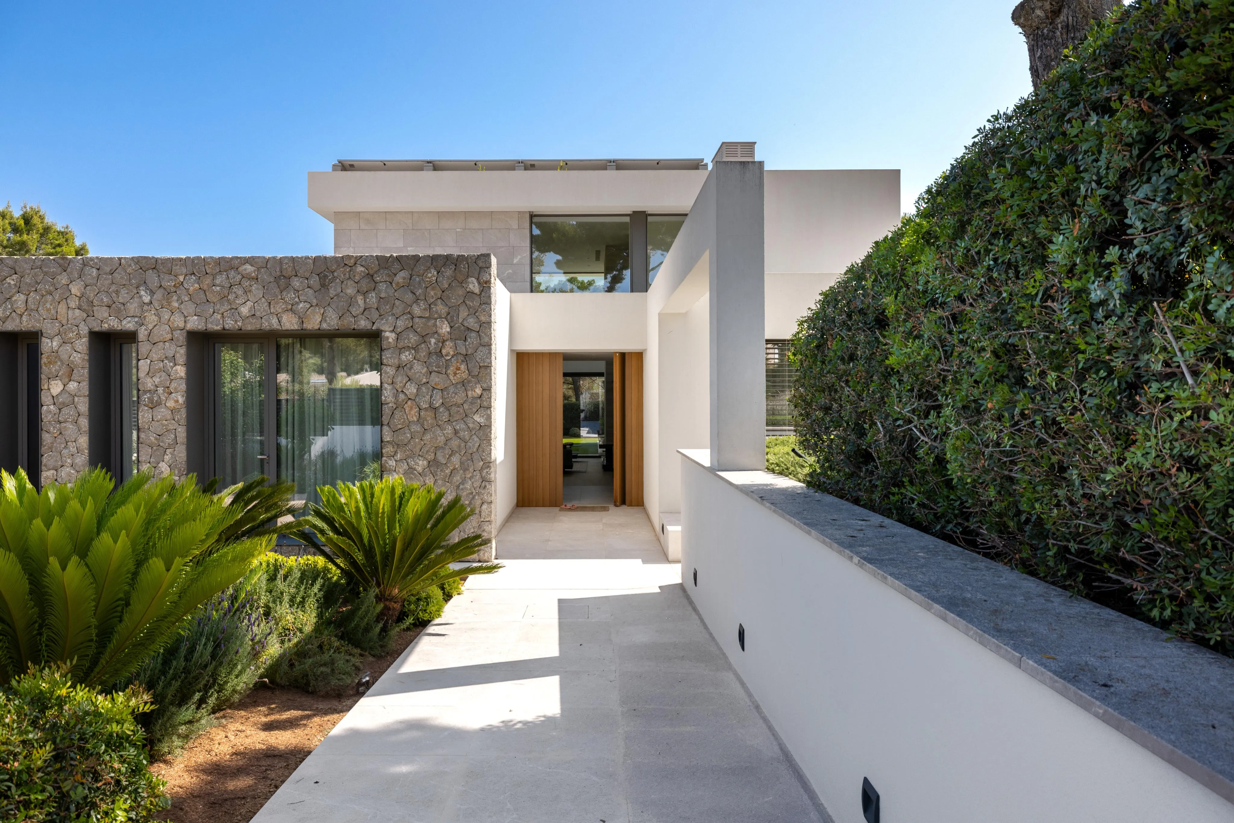 Energieeffiziente Designer-Villa in bester Lage-2