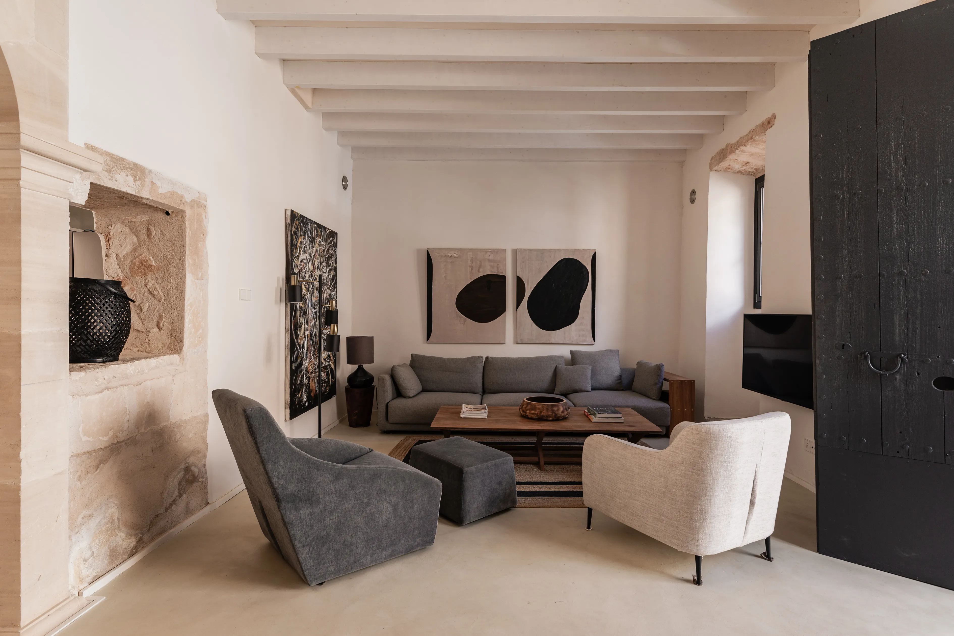 Elegant casa urbana amb casa d'hostes separada-4