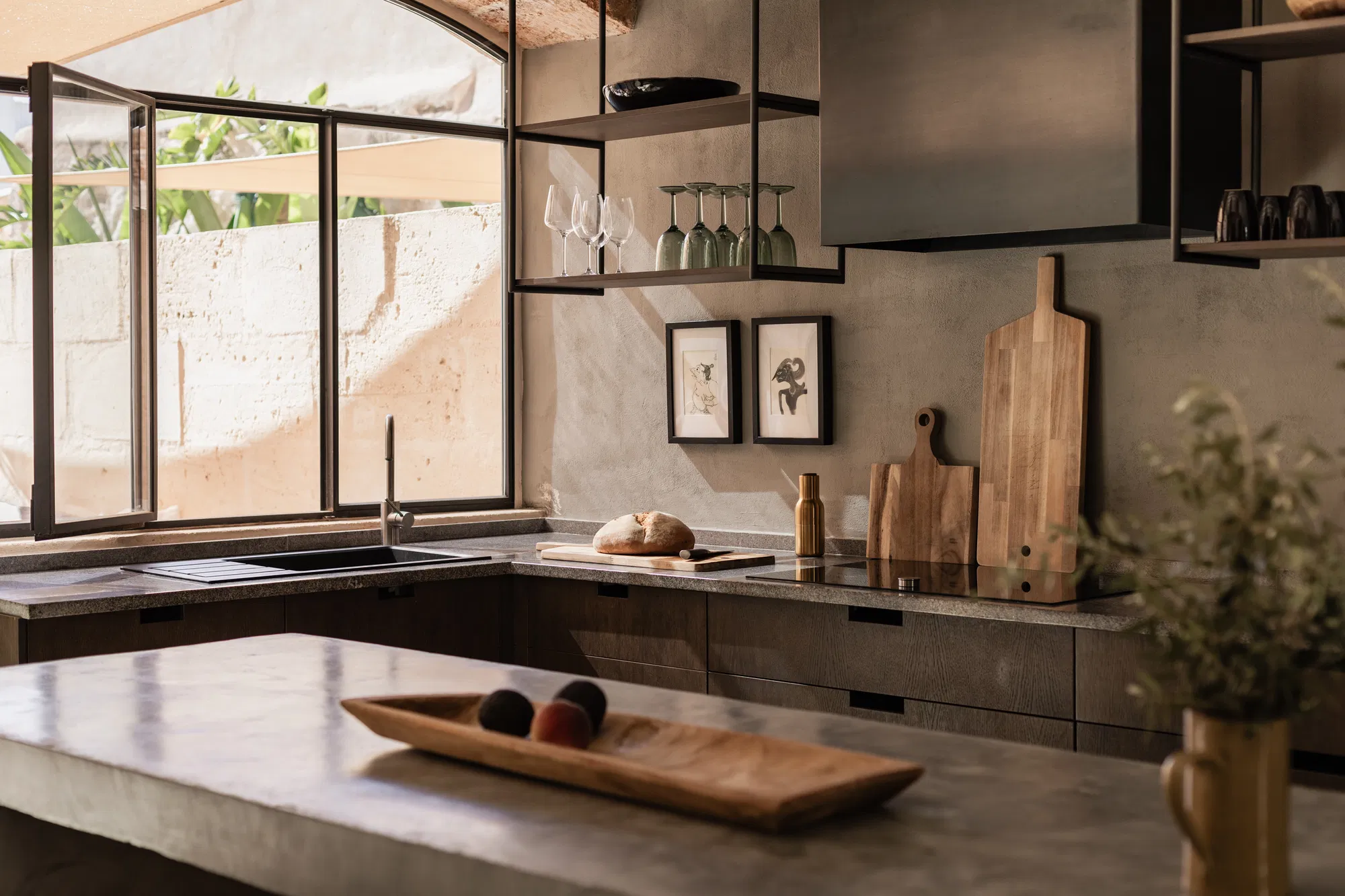 Elegante casa urbana con casa de huéspedes separada-2