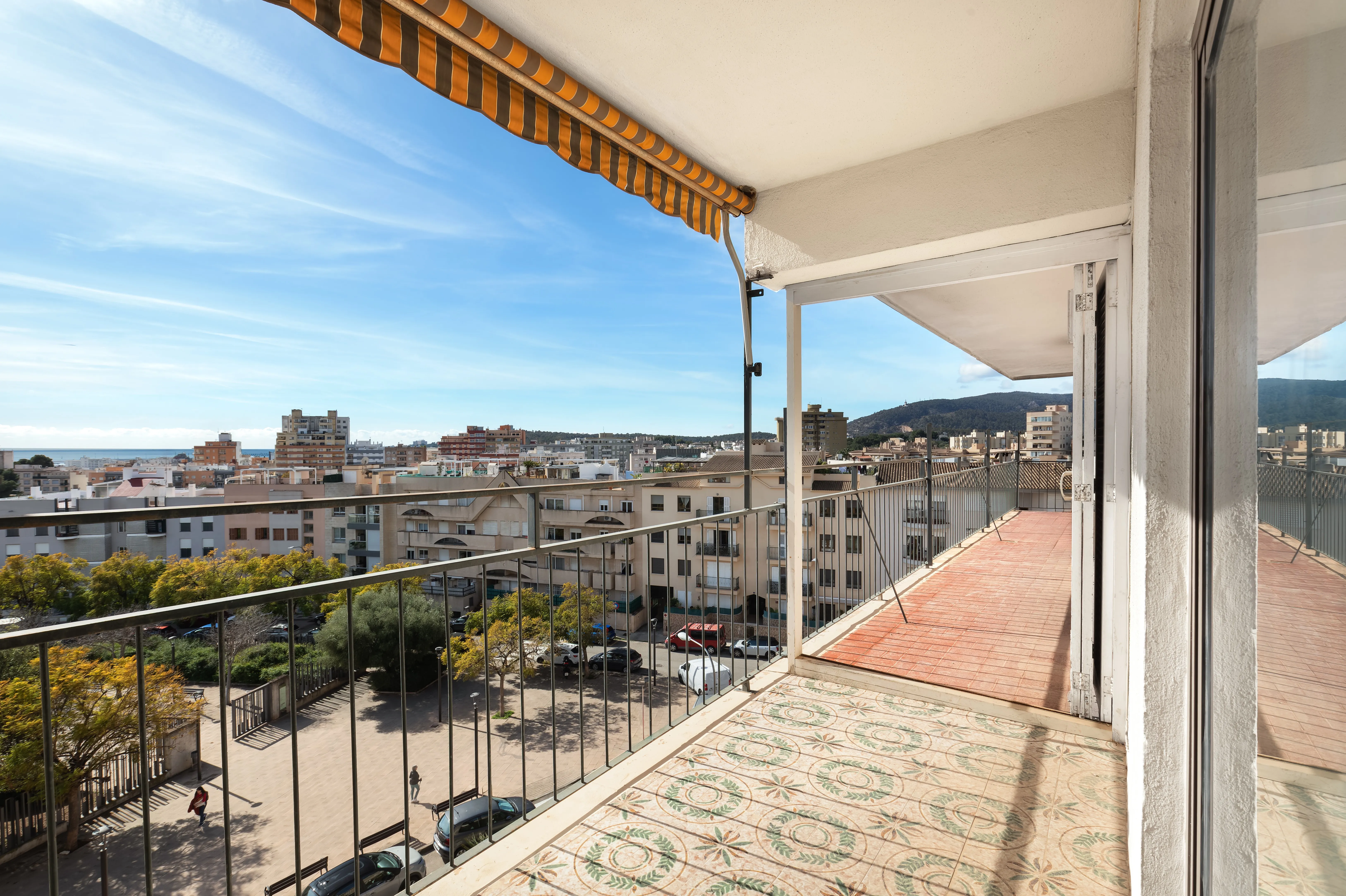 Appartement exclusif avec terrasse et vues panoramiques à Son Dameto-10
