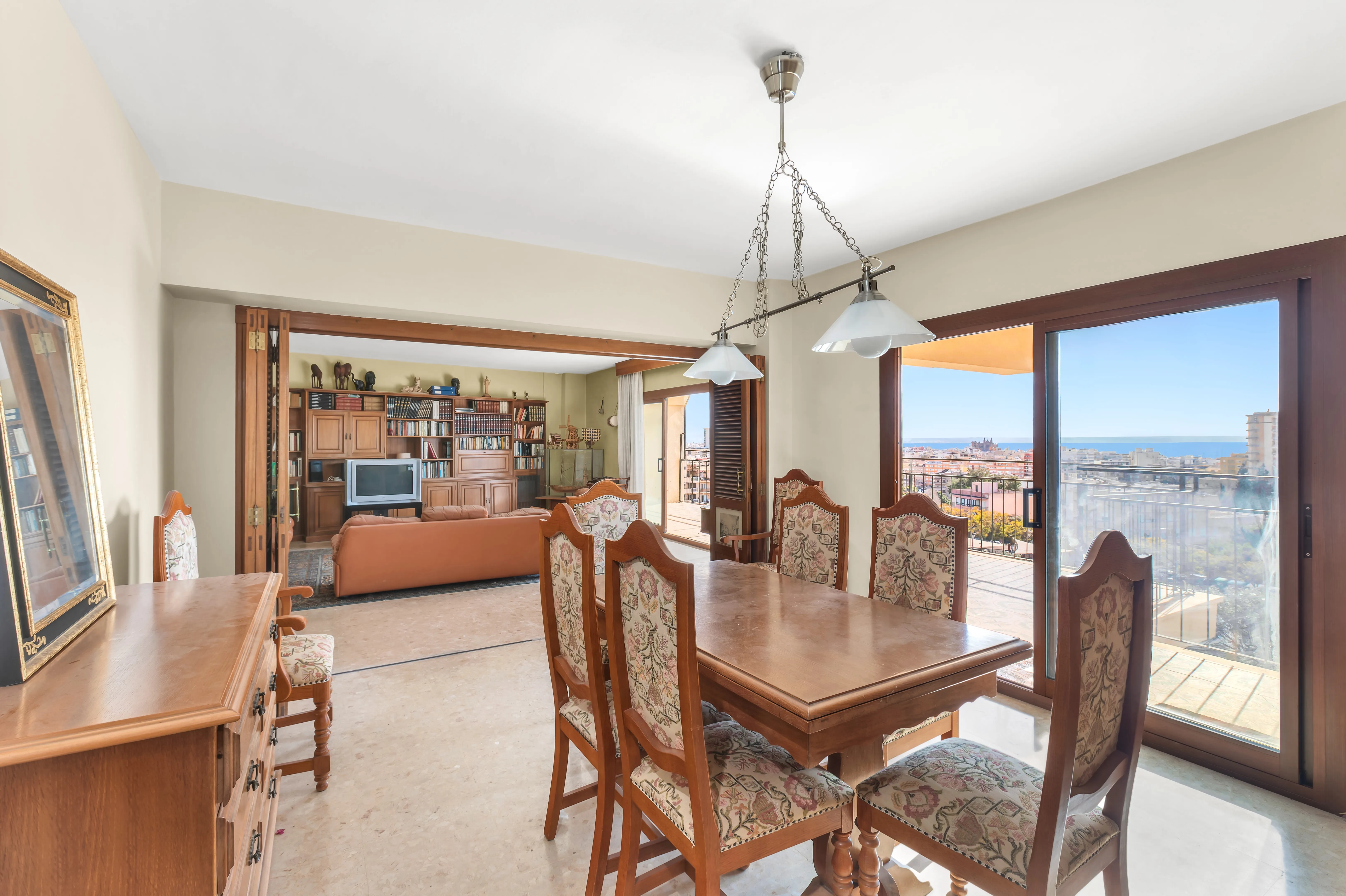 Appartement exclusif avec terrasse et vues panoramiques à Son Dameto-4