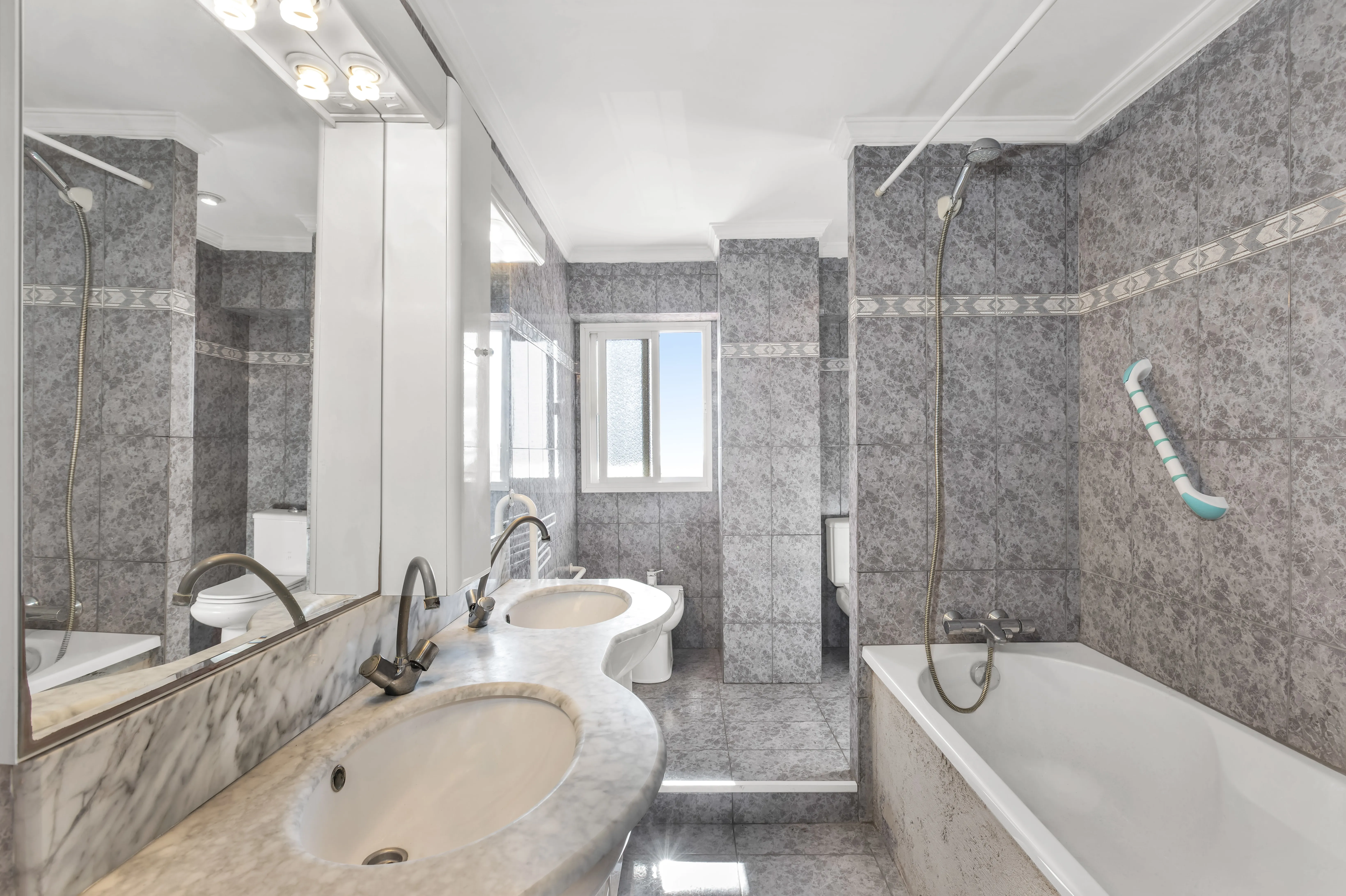 Appartement exclusif avec terrasse et vues panoramiques à Son Dameto-7