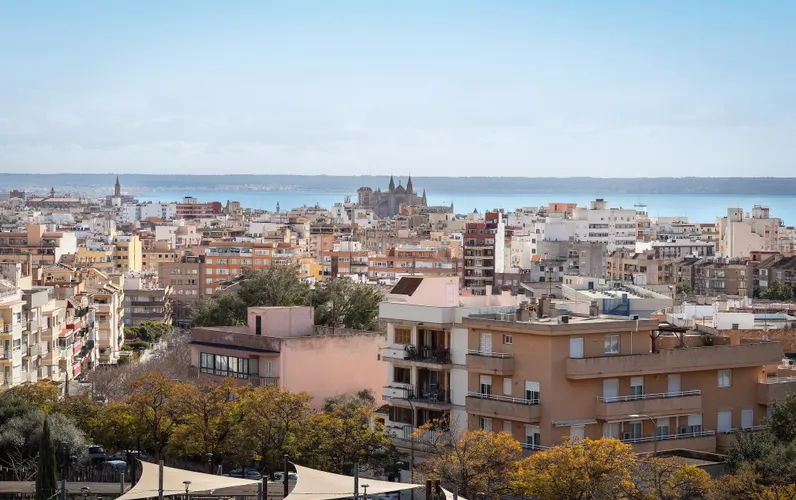 Exclusive apartment with terrace and panoramic views in Son Dameto