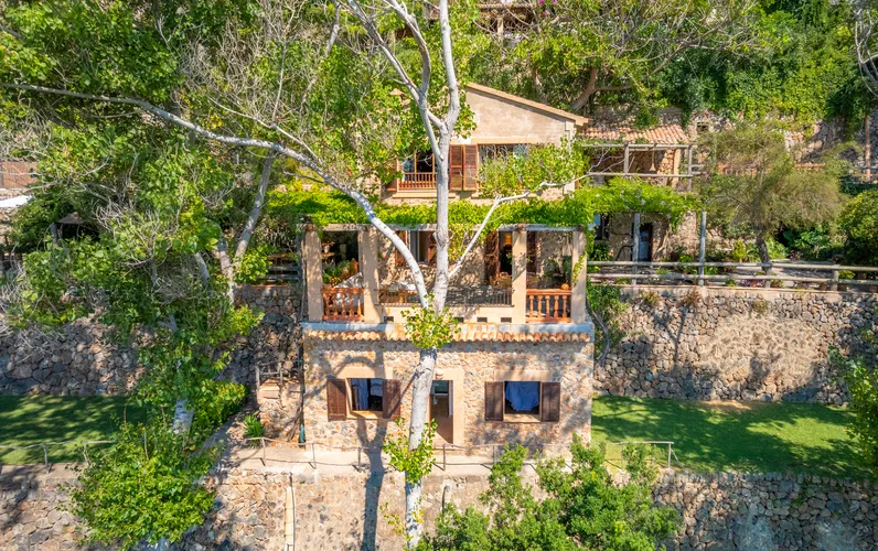 Es Racó d'Alconasser, una propiedad exclusiva en primera línea de la costa noroeste de Mallorca