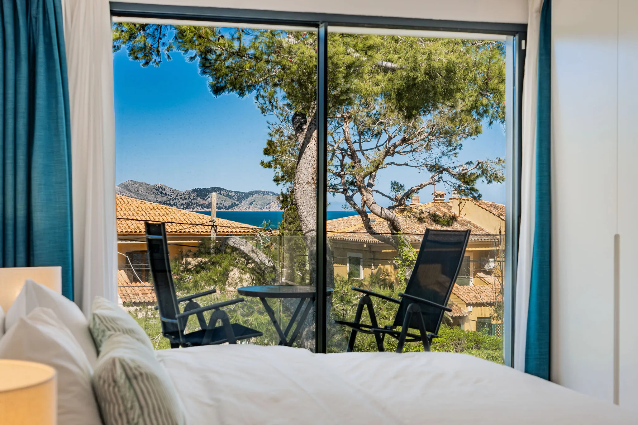 Excepcional vivienda ultramoderna de 4 dormitorios, a pocos pasos de una impresionante playa de arena-3