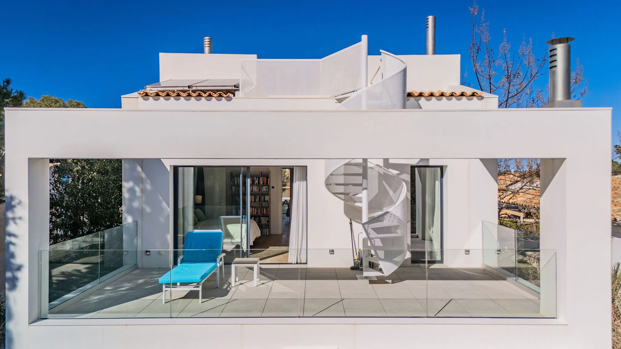 Excepcional vivienda ultramoderna de 4 dormitorios, a pocos pasos de una impresionante playa de arena-17