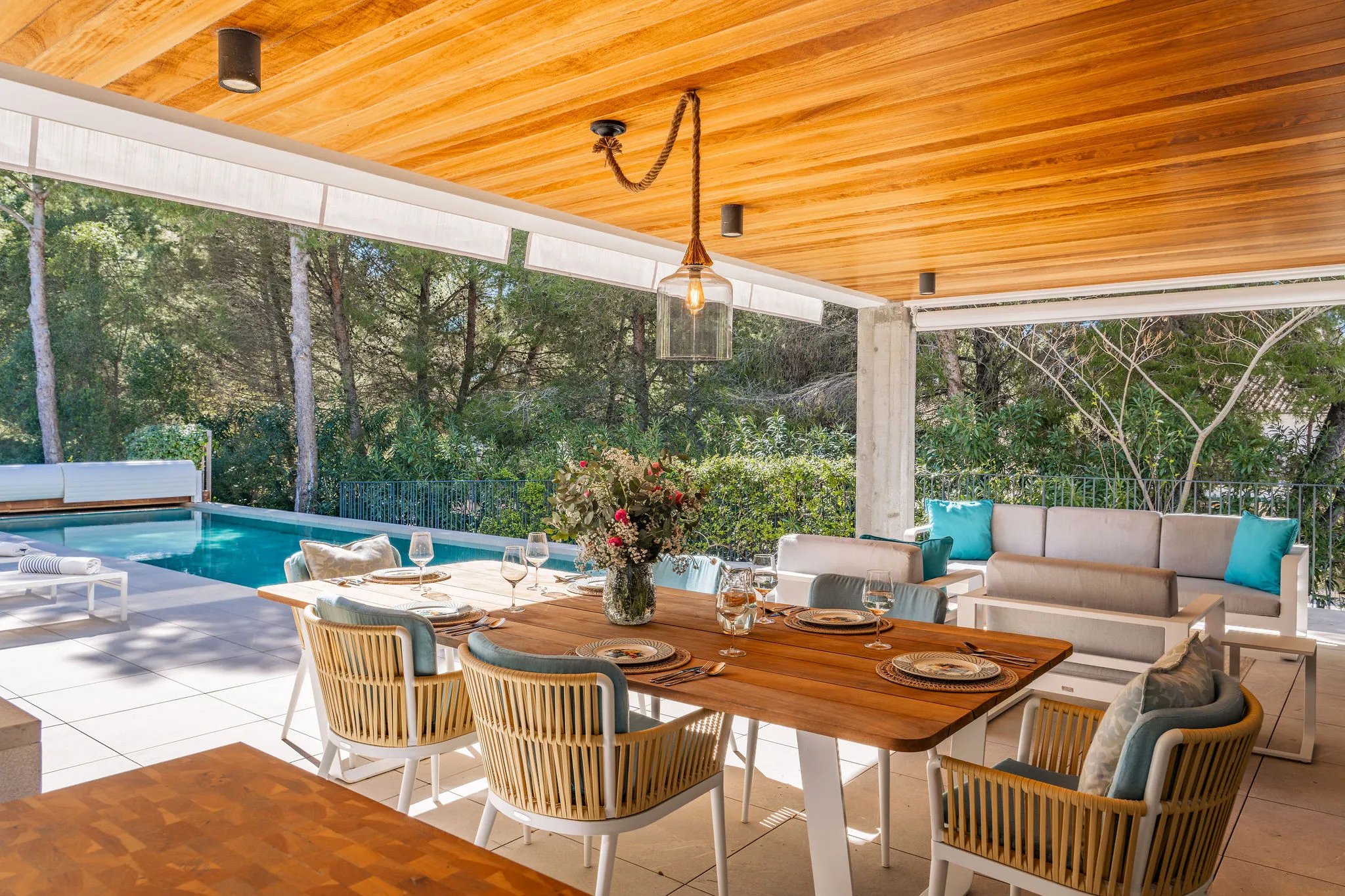 Excepcional vivienda ultramoderna de 4 dormitorios, a pocos pasos de una impresionante playa de arena-27