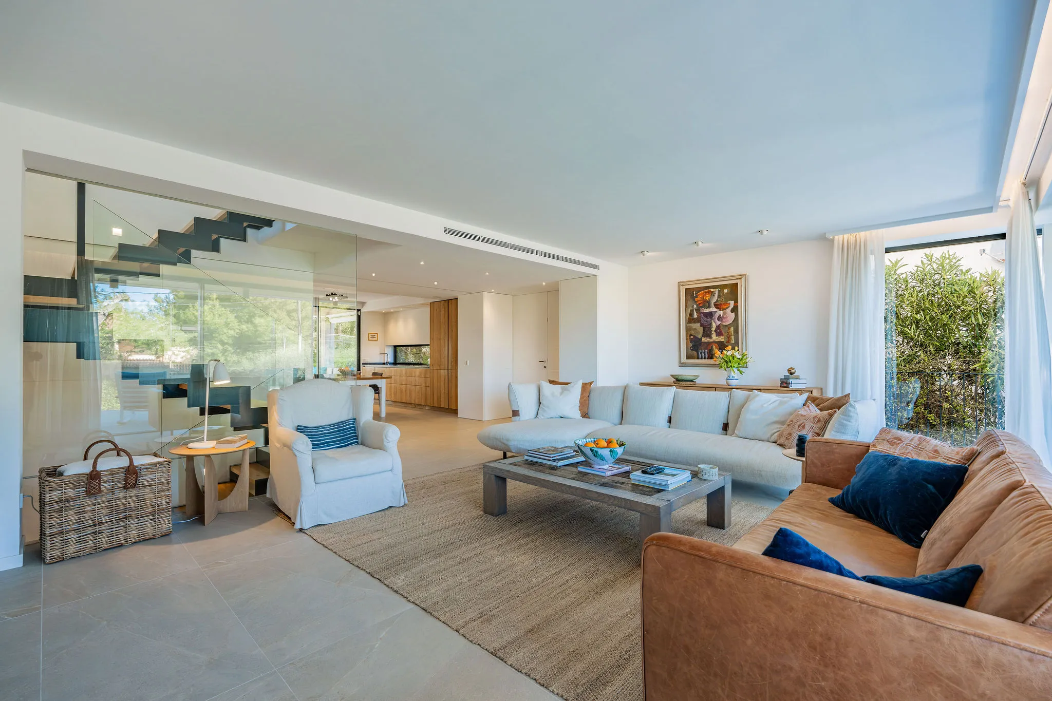 Excepcional vivienda ultramoderna de 4 dormitorios, a pocos pasos de una impresionante playa de arena-6