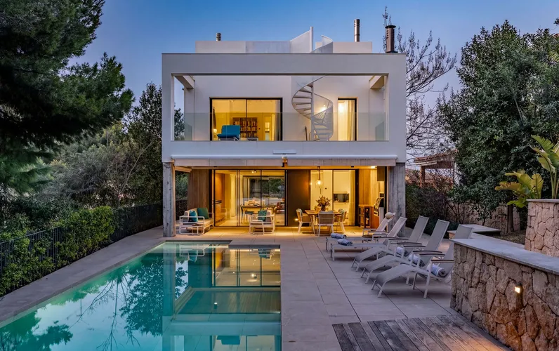 Magnífica casa moderna al costat de la platja a Mallorca