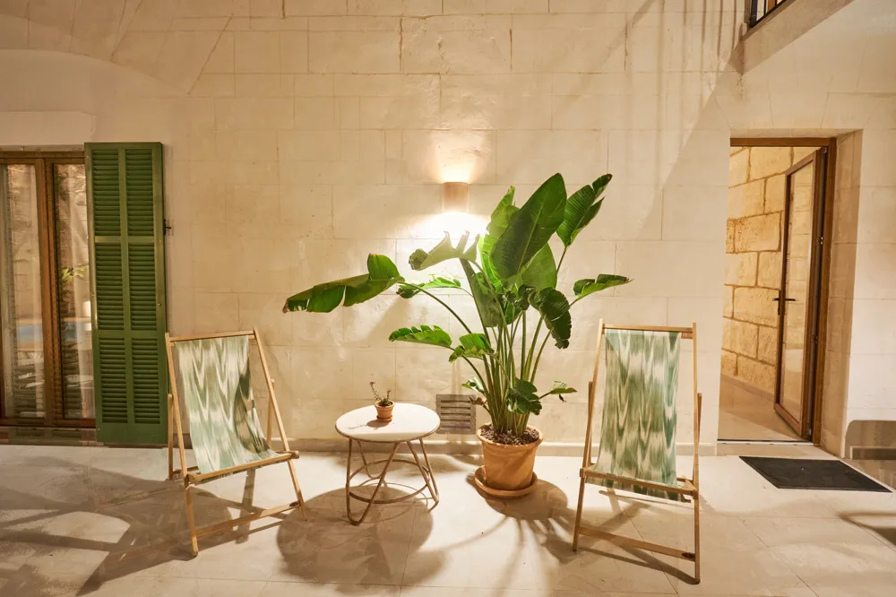 Nowoczesny hotel z autentycznym urokiem i 18 pokojami dwuosobowymi-18