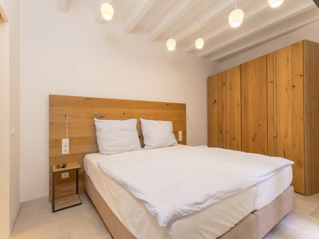 Luxe appartement met terras met zeezicht & parkeerplaats in Palma-8