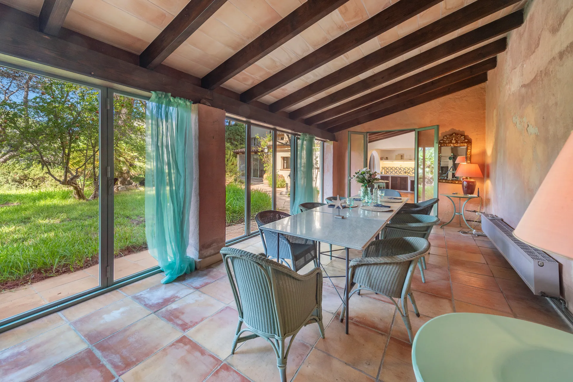 Encantadora casa en lo alto del Monte Calvario con vistas al mar y la montaña-9