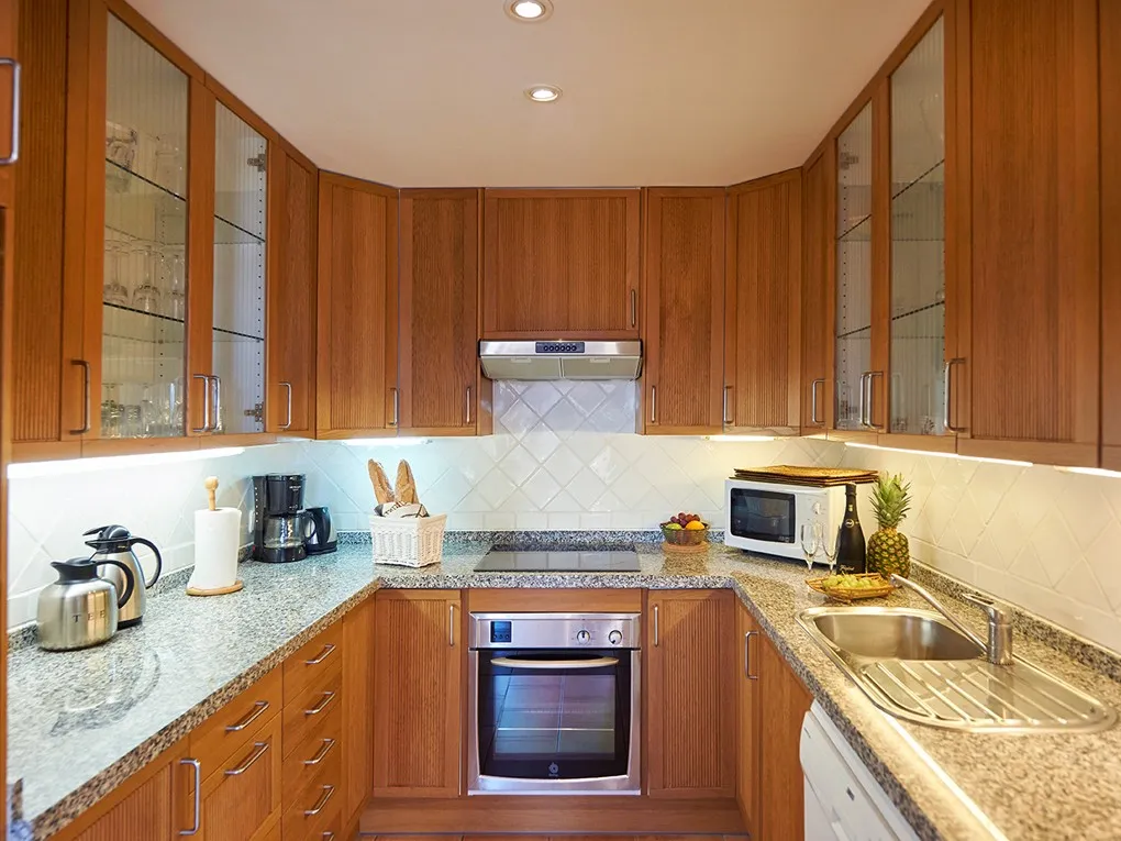 Middelhavslejlighed med fantastisk havudsigt og pool-14