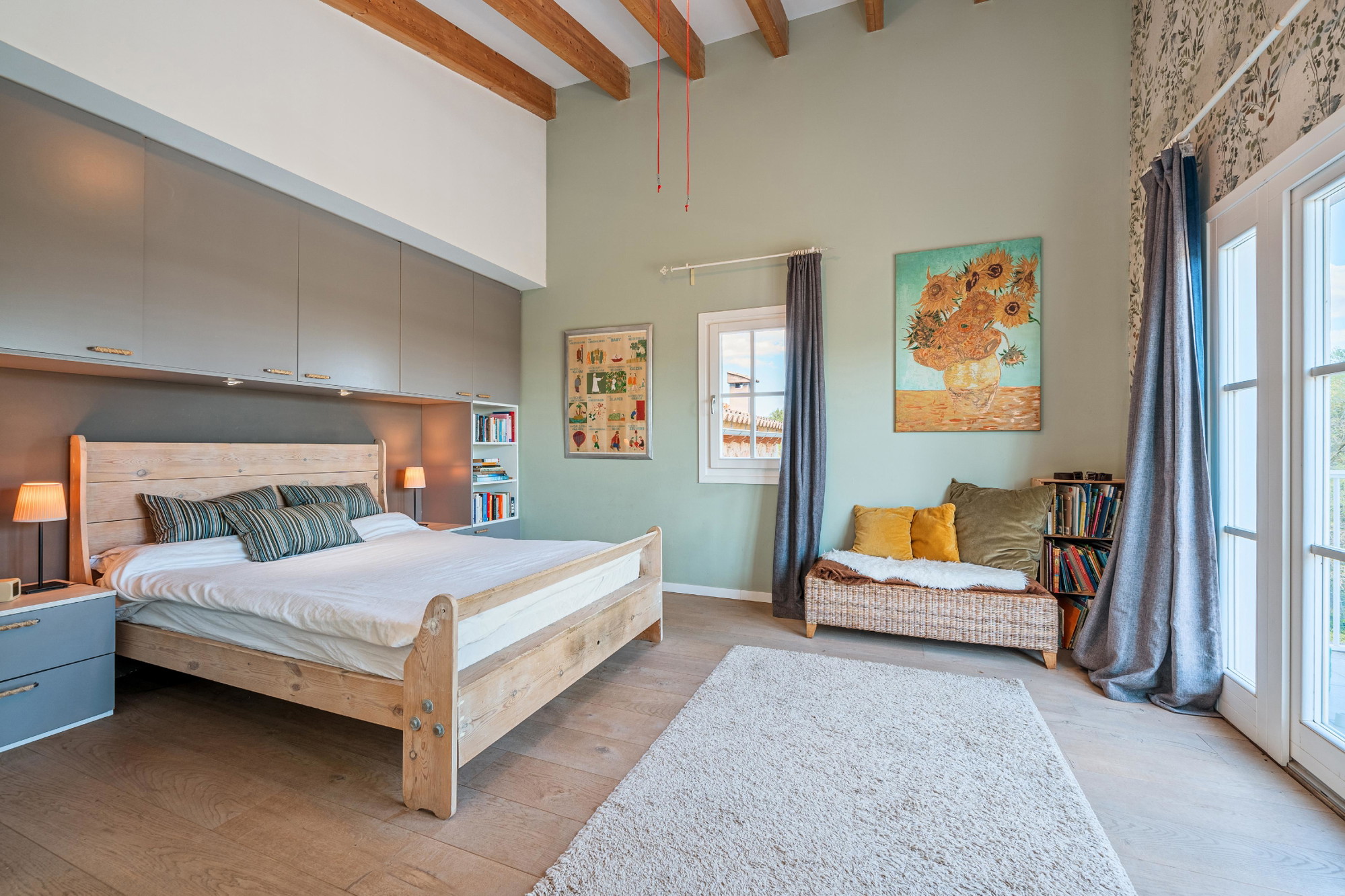 Exquisite country house with breathtaking mountain scenery-9