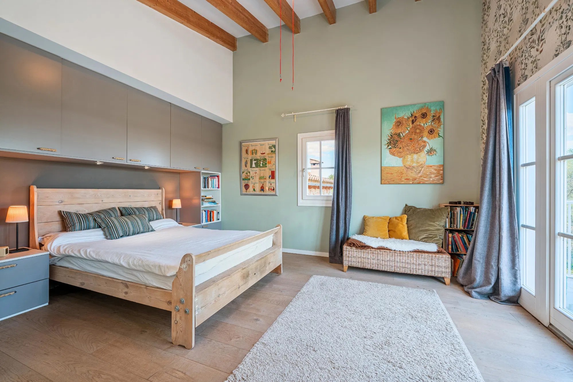 Exquisite country house with breathtaking mountain scenery-9