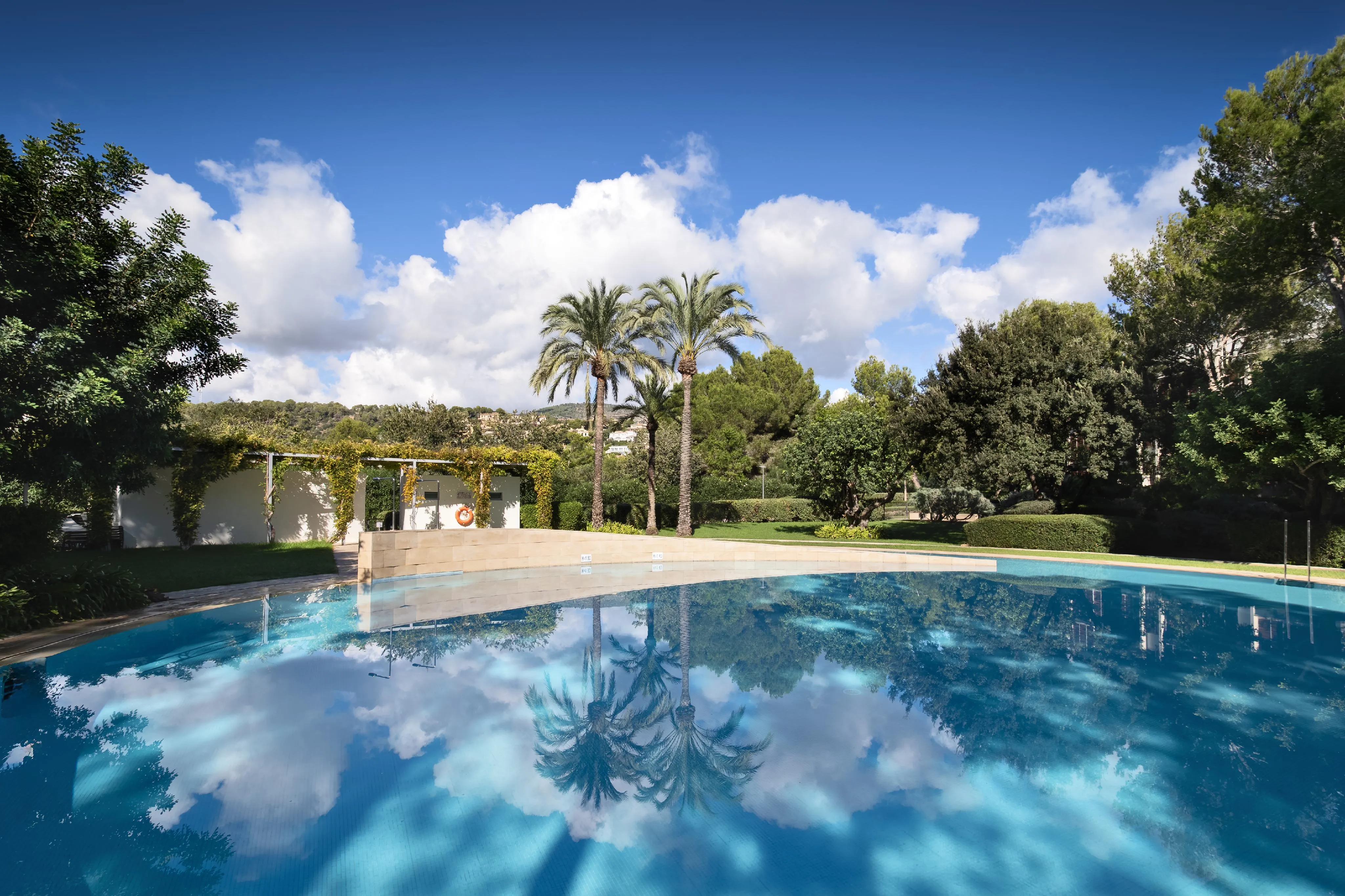 Exklusiv takvåning i eftertraktat bostadsområde vid golfbanan-15