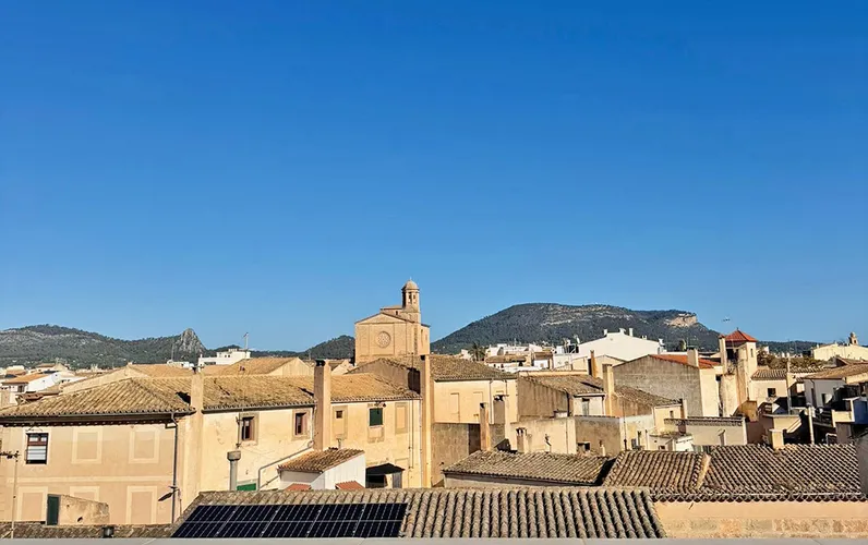 Modern new built apartment with panoramic views in Llucmajor