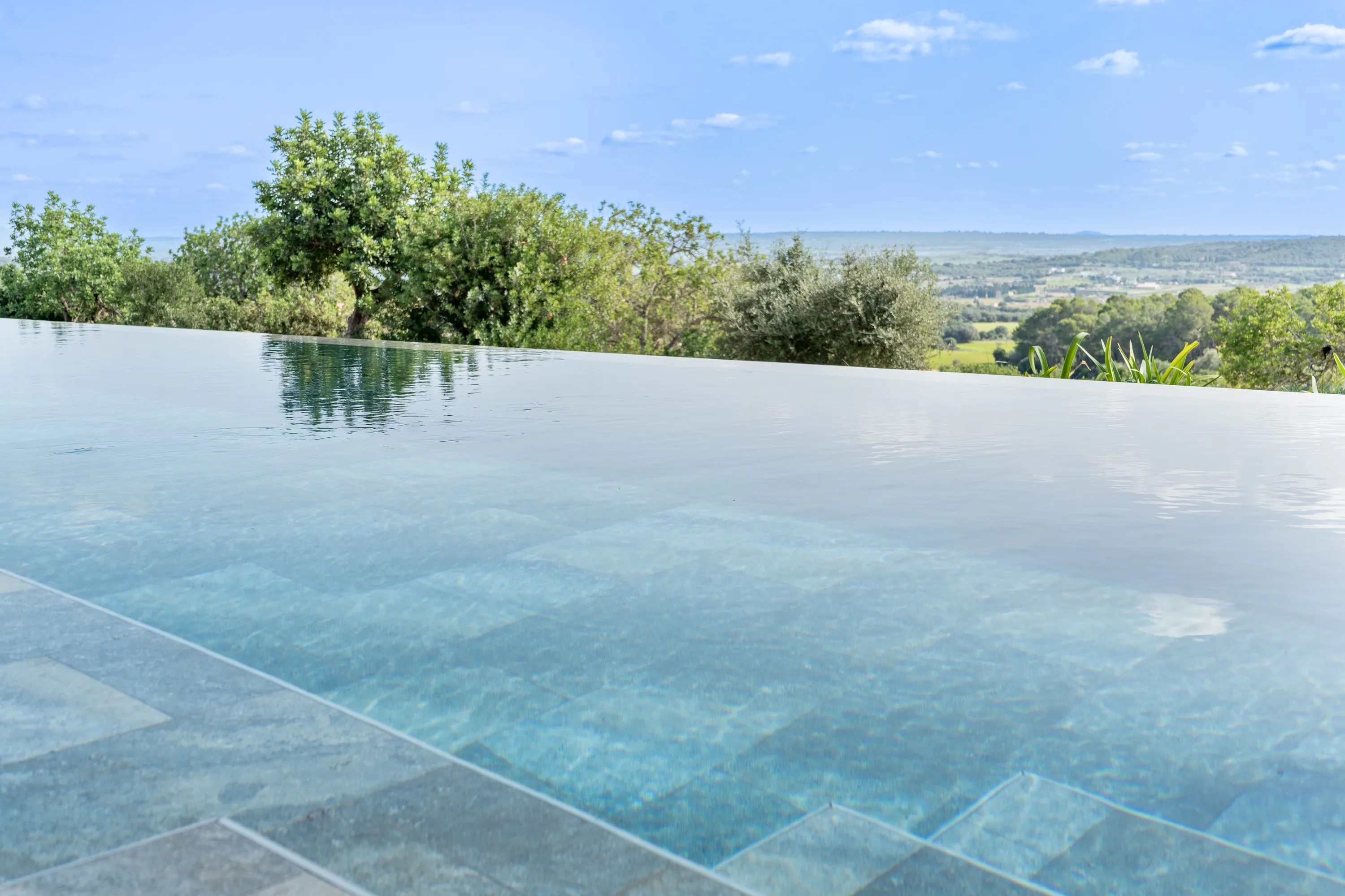 Unique property with stunning views-2