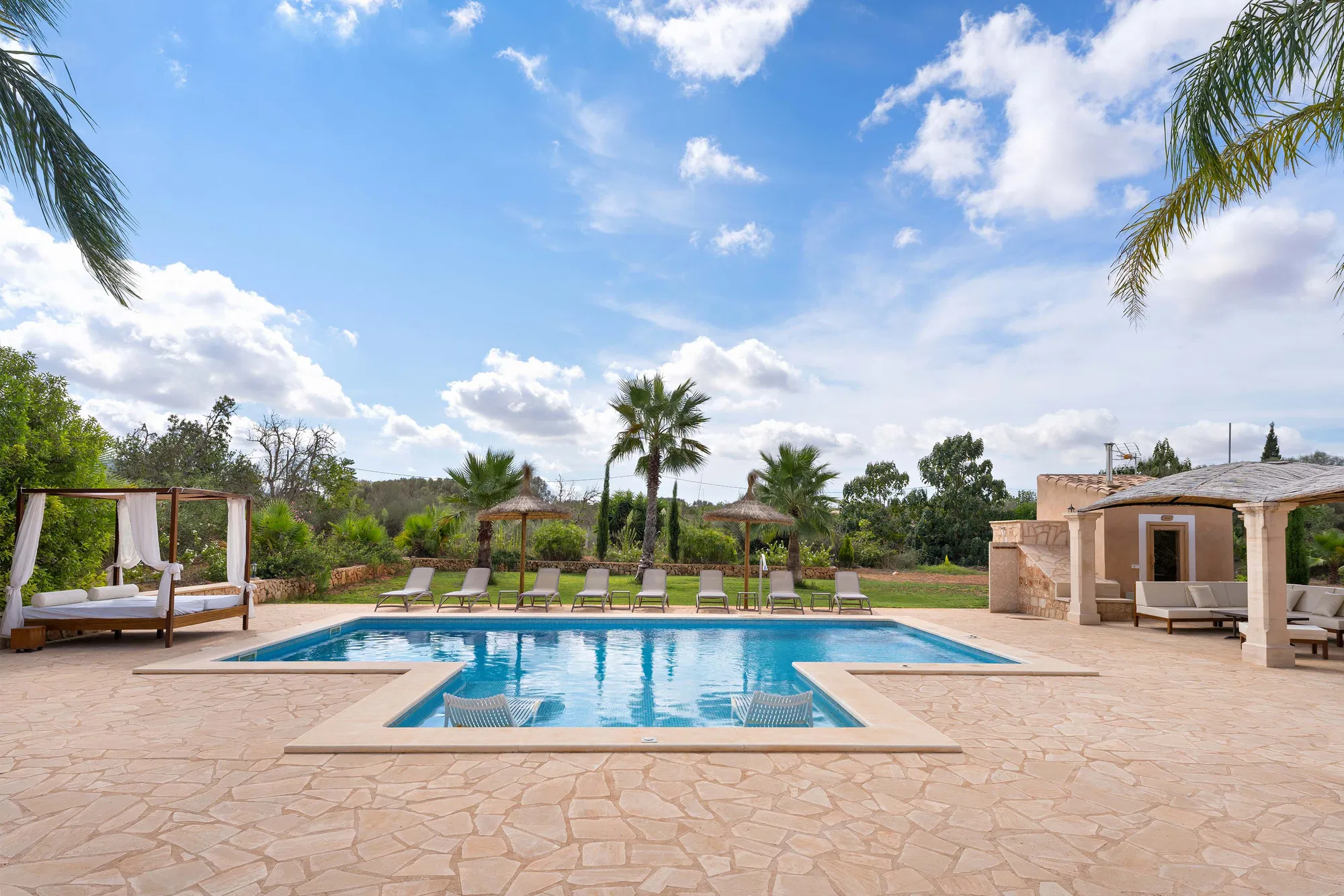 Natural stone finca with large pool and lots of privacy-2