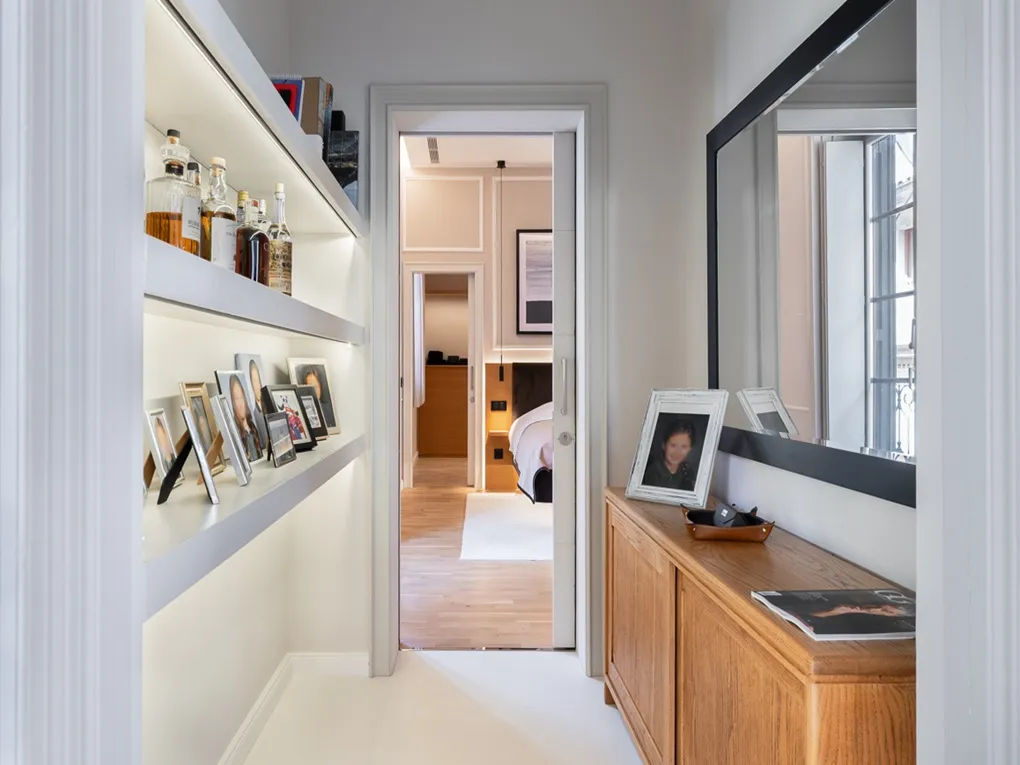 Светлая дизайнерская квартира с балконами в старом центре города Пальма-7