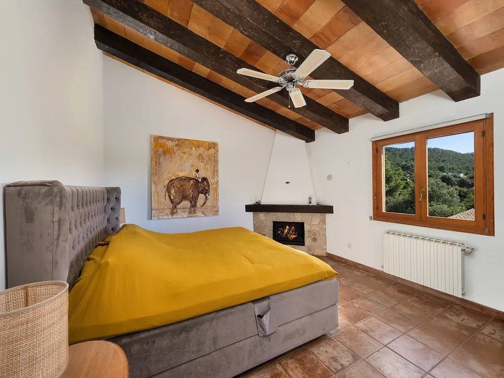 Incantevole casa di campagna con vista sul porto-11