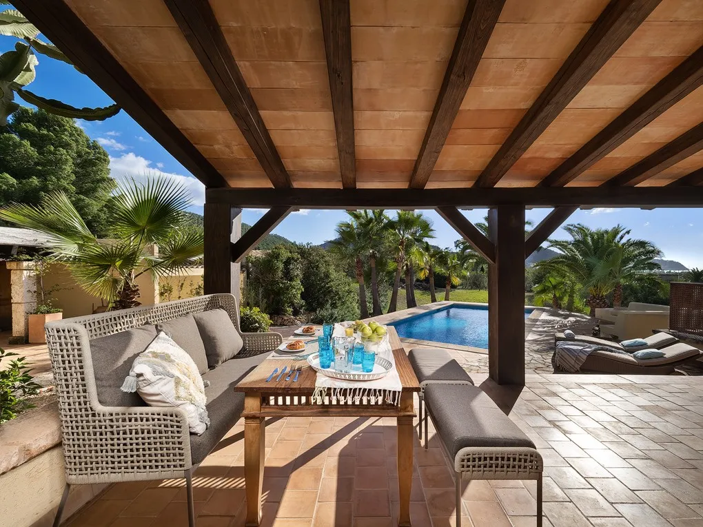 Charmerende landsted med udsigt over havnen-15