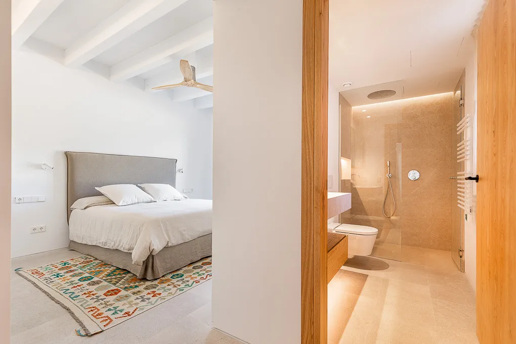 Luxury new build finca with dream views-12