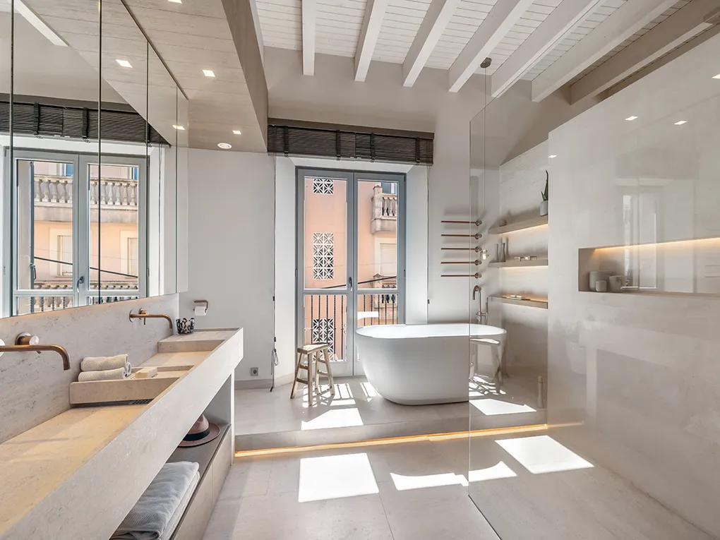 Luxury townhouse with an impressive garden-9