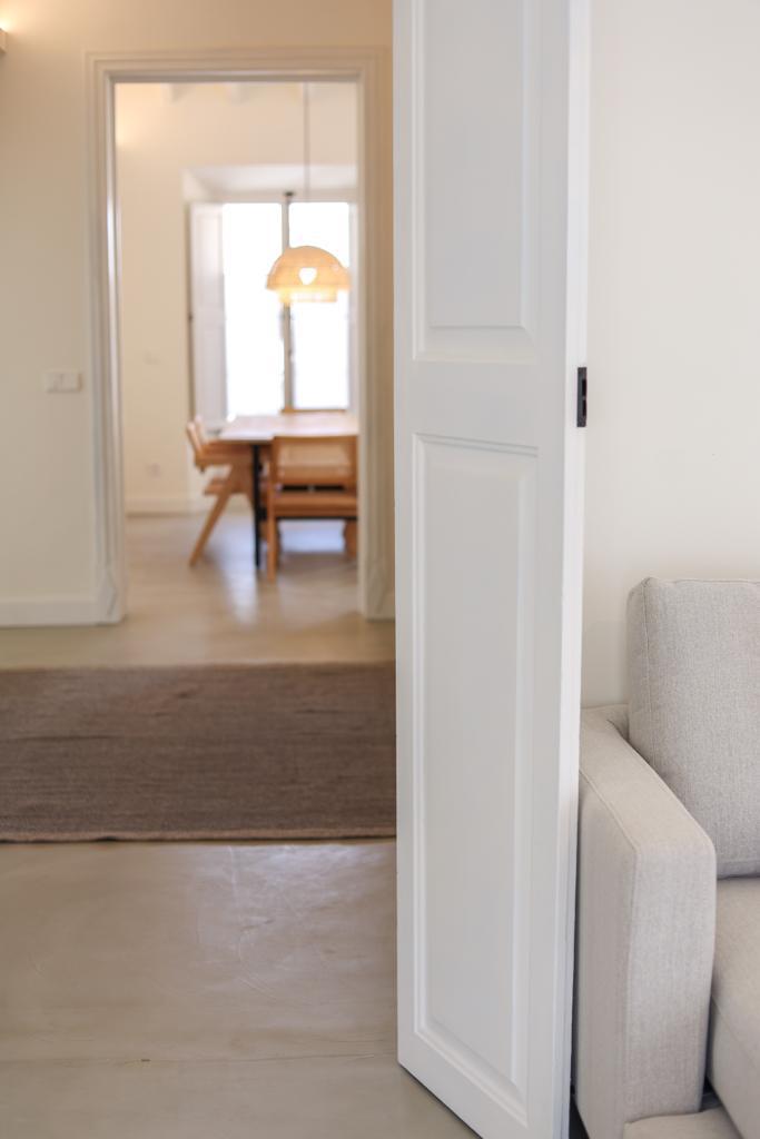 Stylish modernly renovated apartment in the center of Inca-4