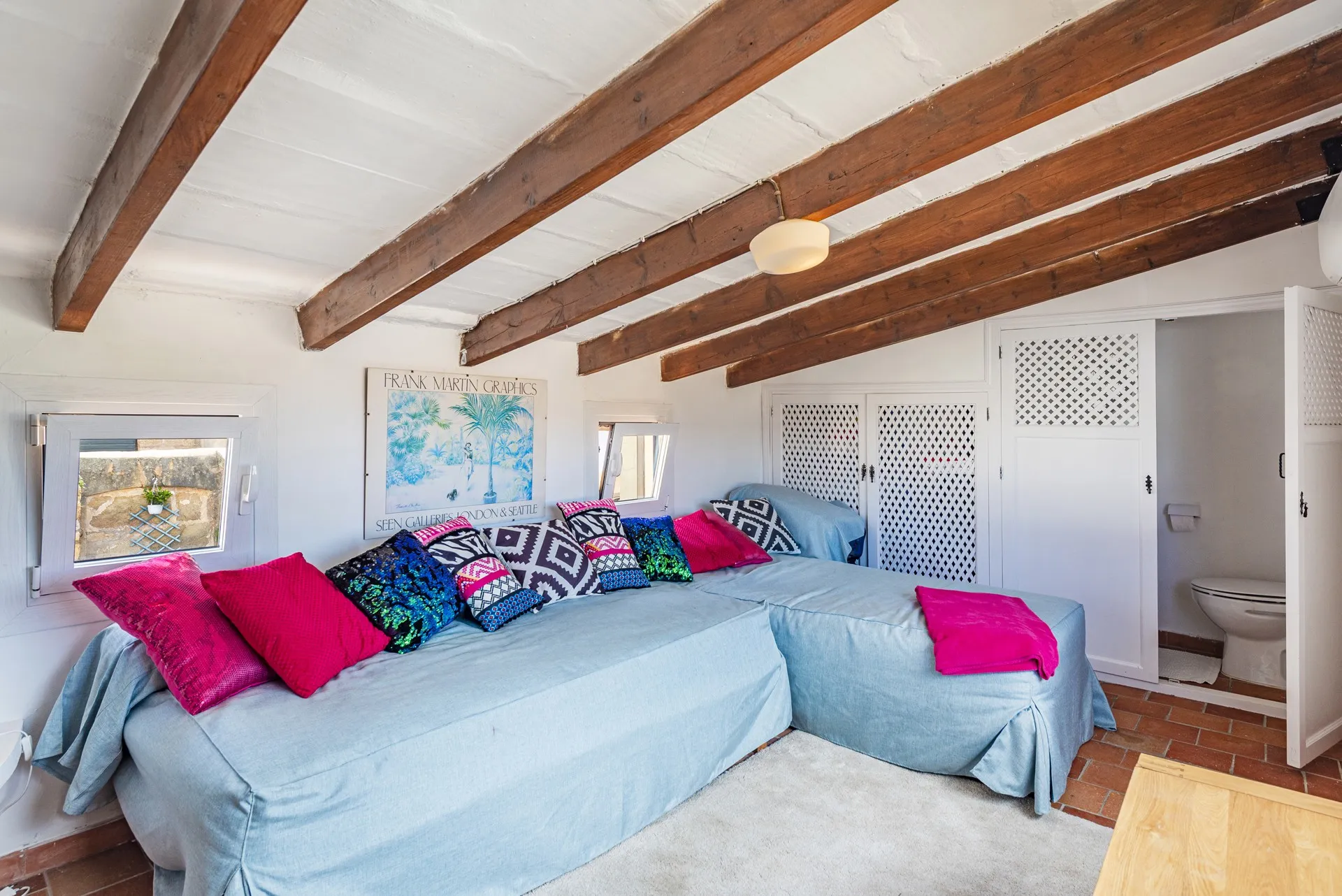 Lovely townhouse in the heart of Pollensa with outdoor space-13