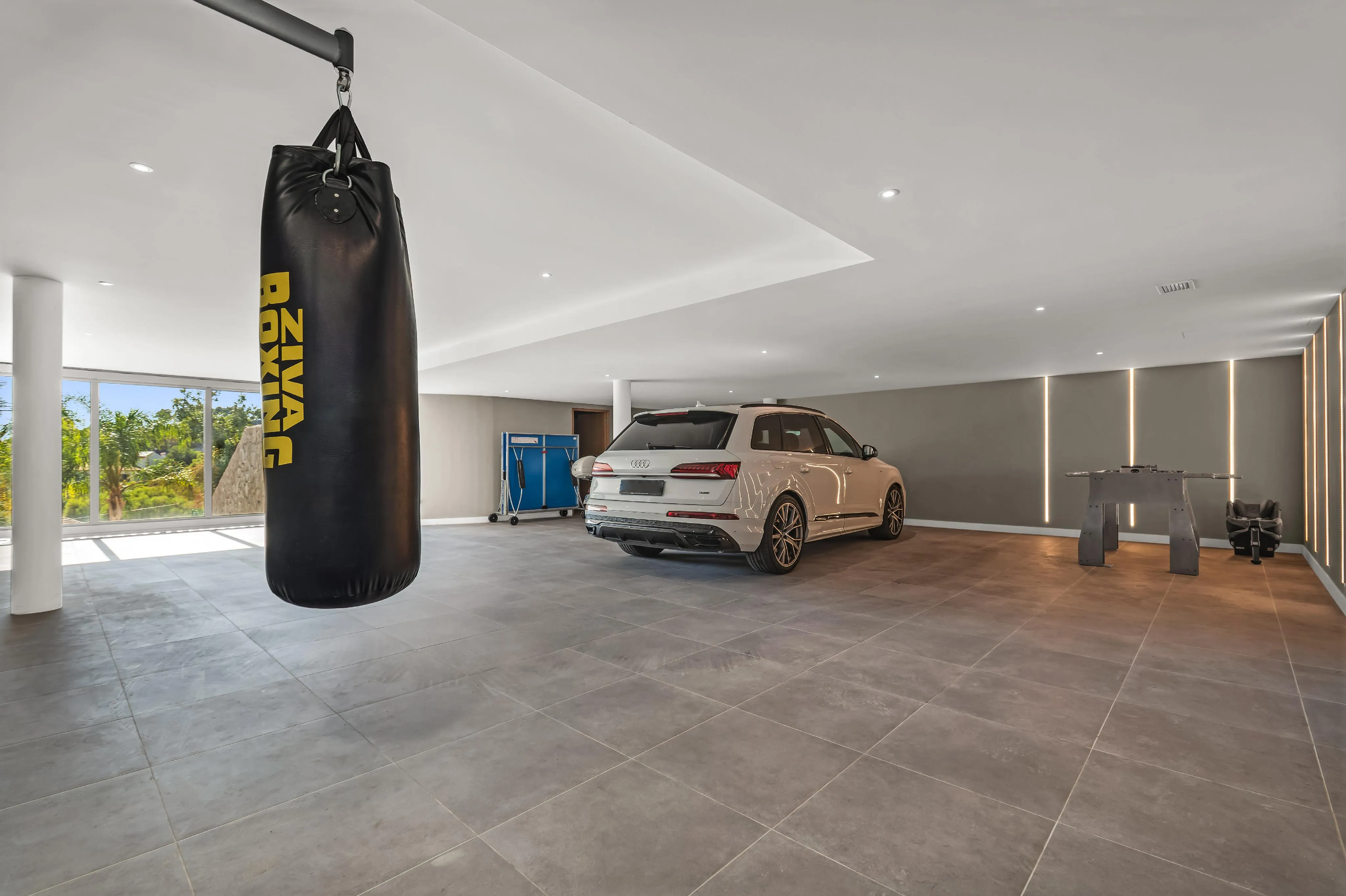 First-class sea view villa within walking distance to the port of Portals-21