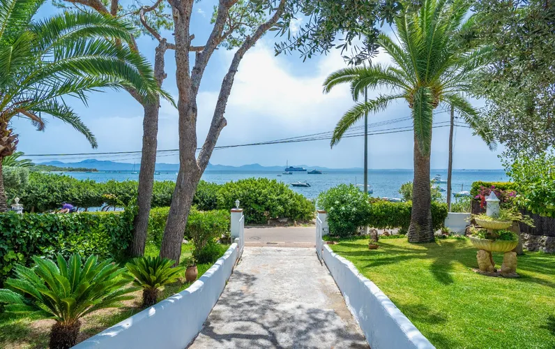 " BELL - PUNT " Holiday Rentals in Puerto Alcudia