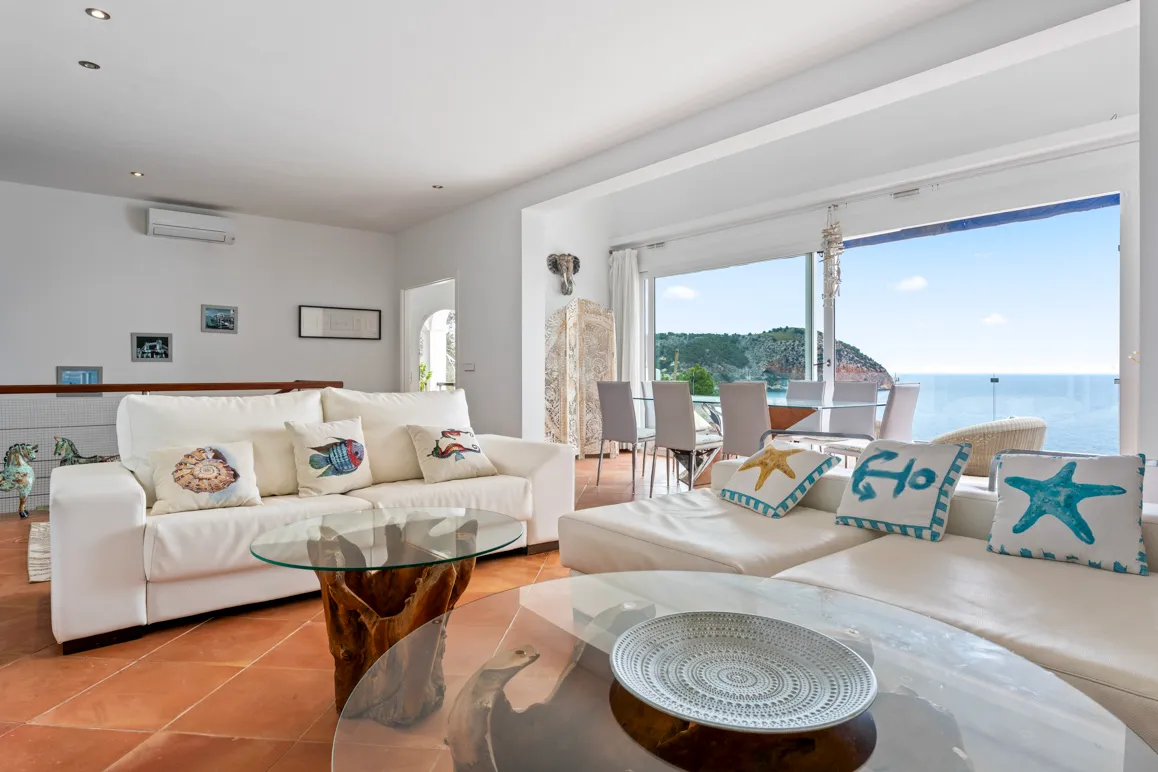 Joya en primera línea de mar - Villa con acceso directo al mar-6