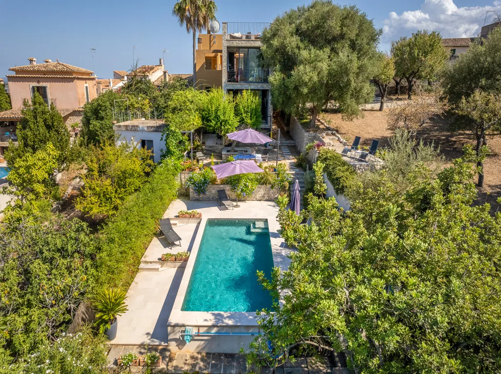 Meravigliosa villa di città più terreno in una posizione meravigliosa-5