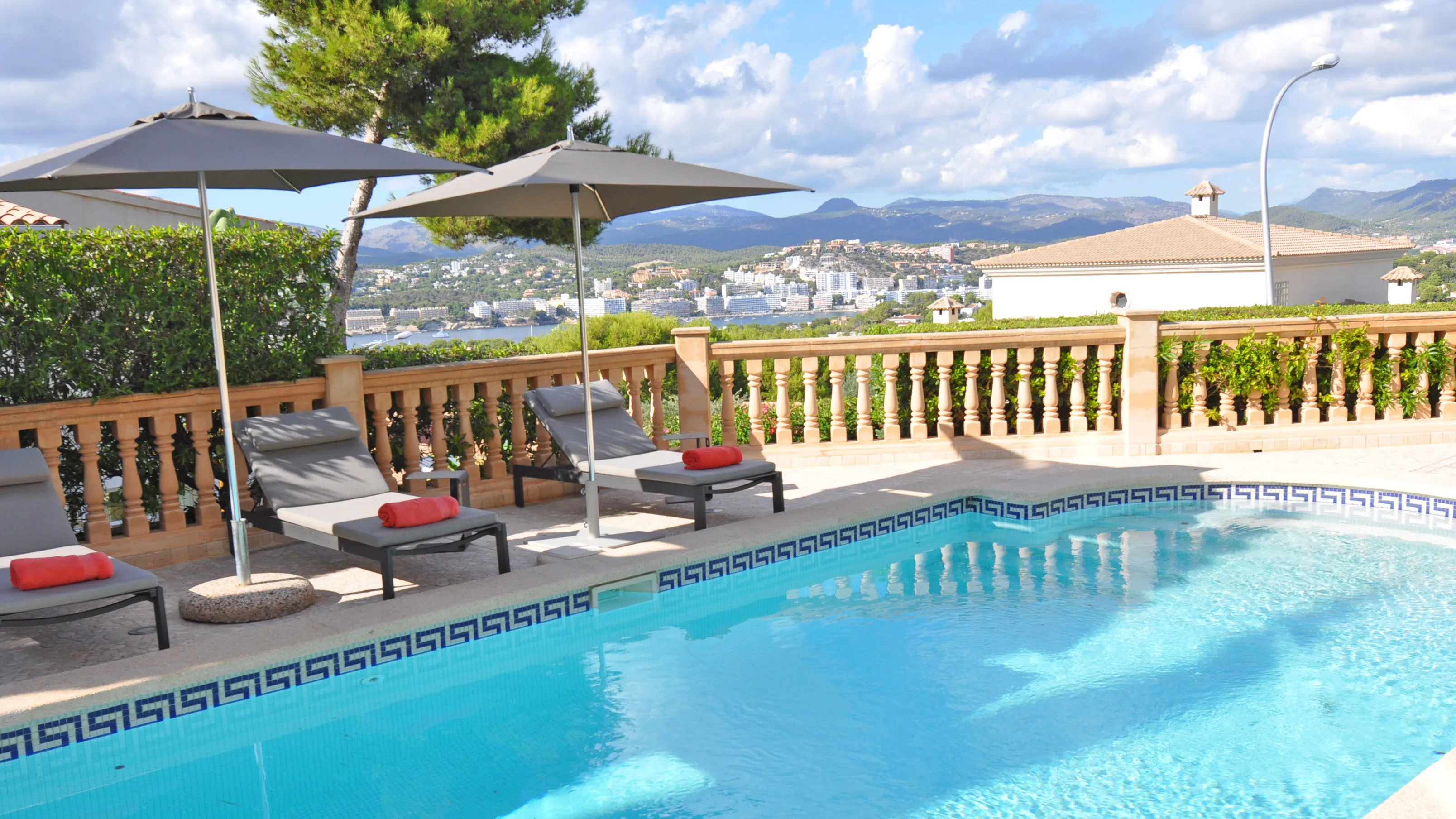 Luxury Villa in Santa Ponsa-3