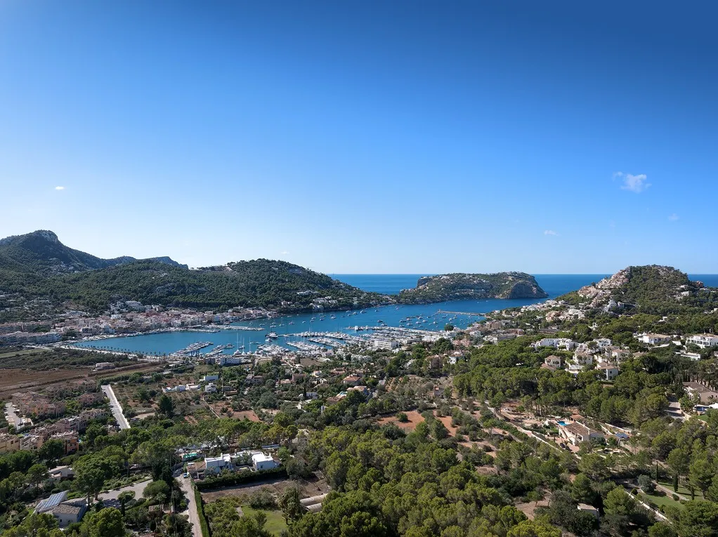 Exclusive jewel in Port Andratx with fantastic harbour views-16