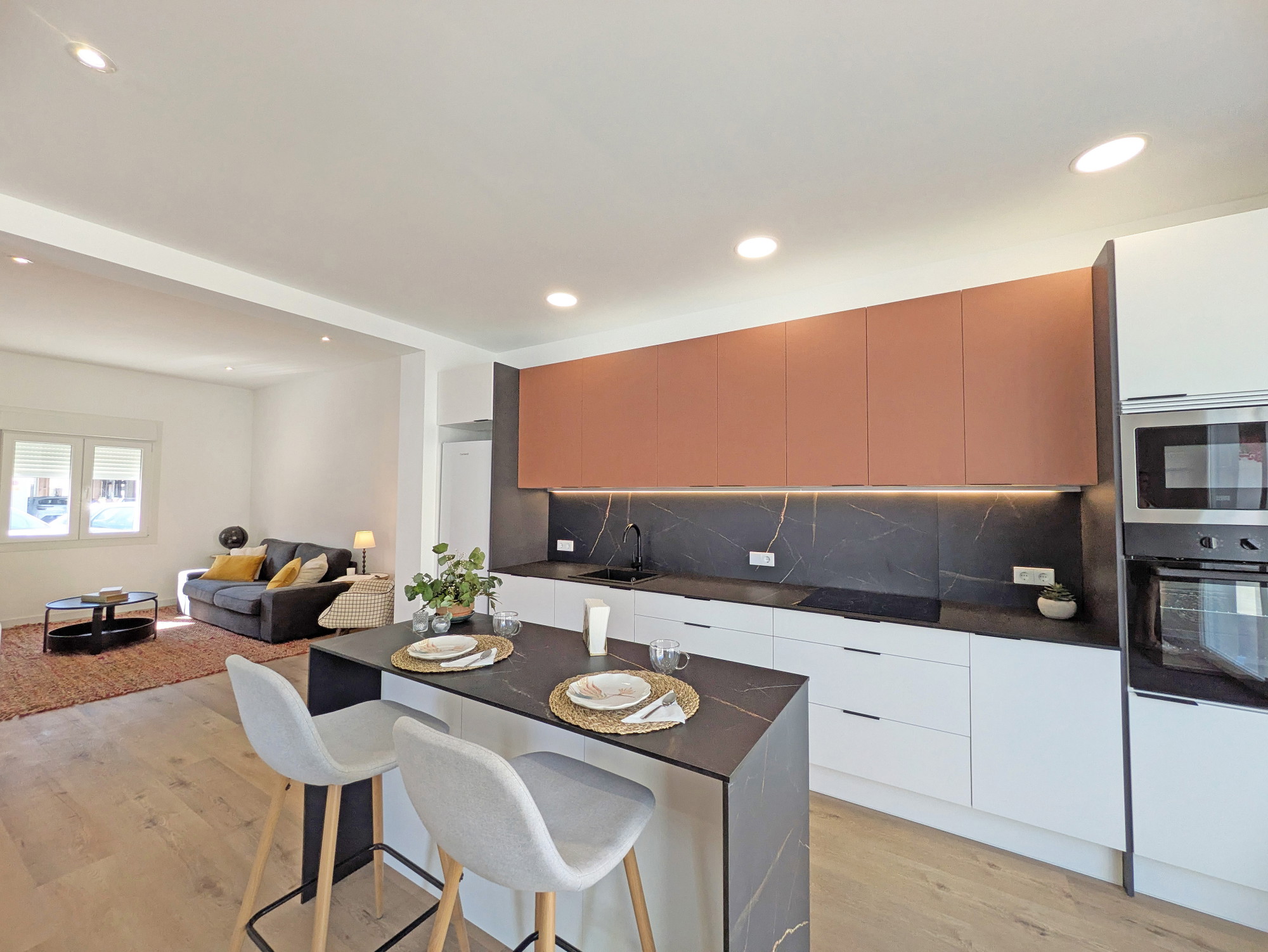 Newly renovated terraced house with pool-5