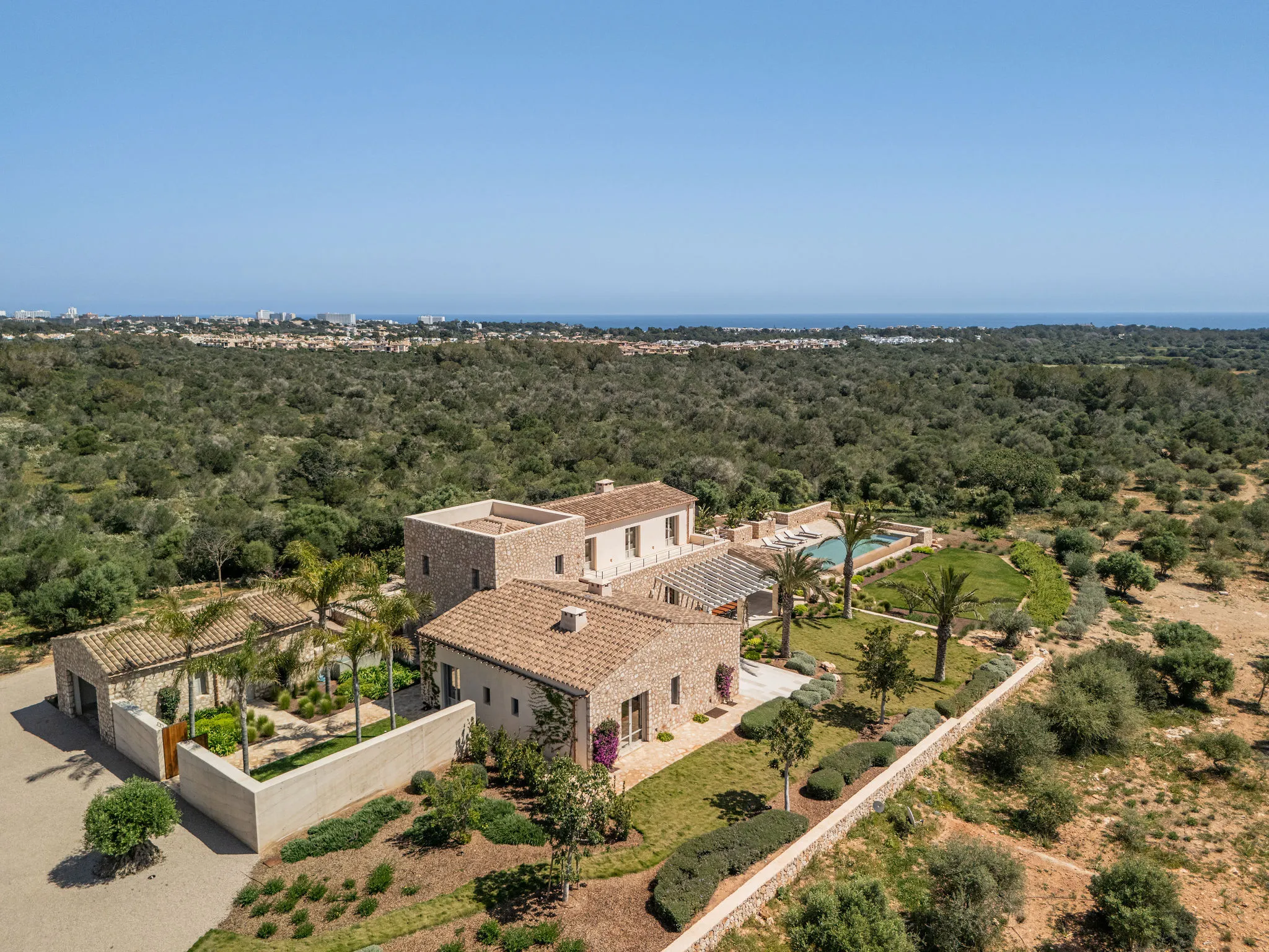 Finca i natursten av hög kvalitet med fantastisk havsutsikt-2