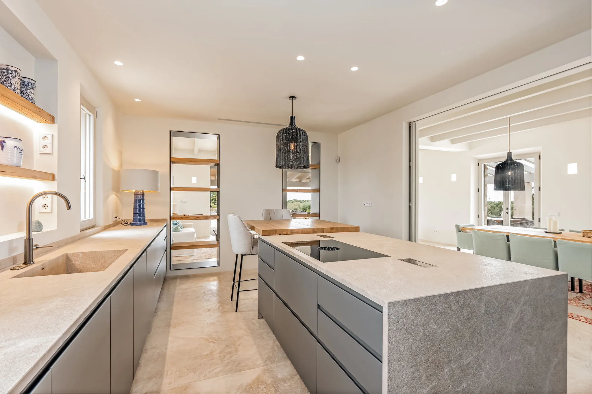 Finca i natursten av hög kvalitet med fantastisk havsutsikt-7