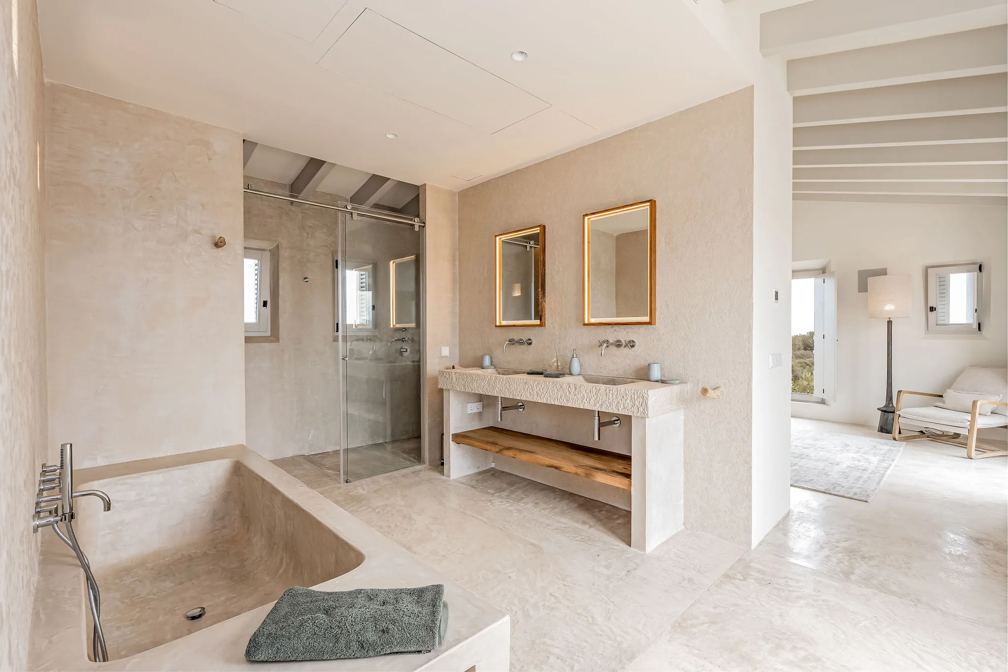 Finca i natursten av hög kvalitet med fantastisk havsutsikt-10