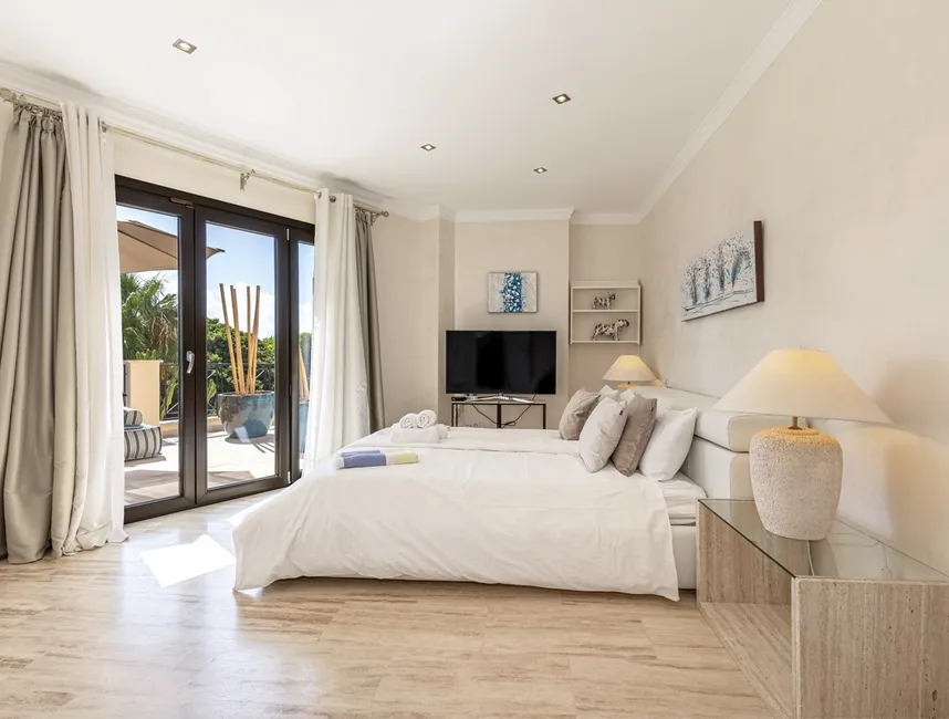 Semesterhus med fantastisk havsutsikt på Mallorca-9