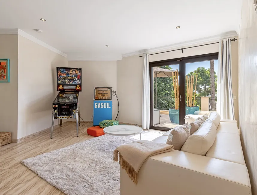 Dom wakacyjny z pięknym widokiem na morze na Majorce-7