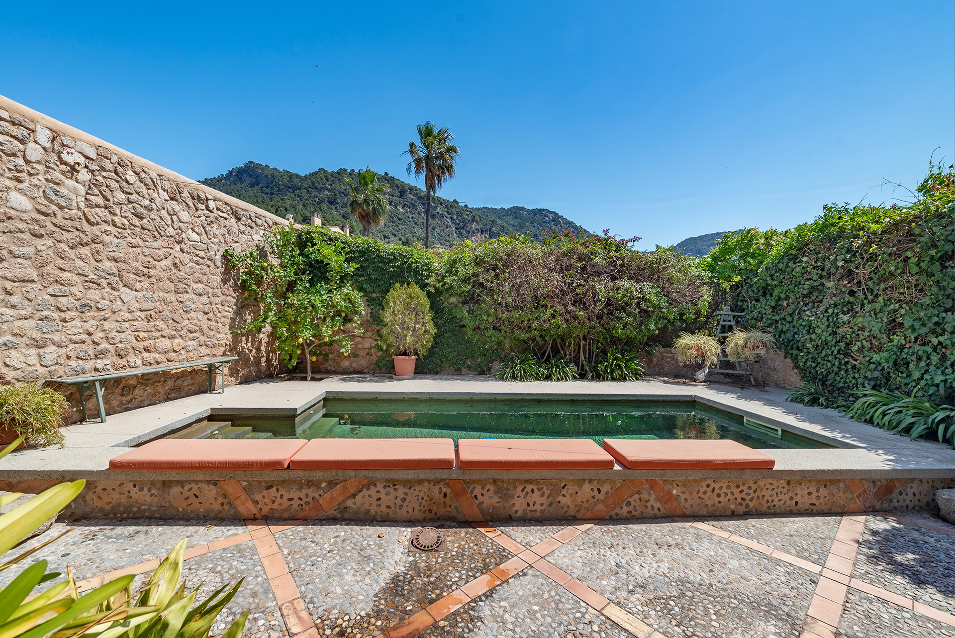 Mallorcan manor house with a pool in Valldemossa - Long term rental-38