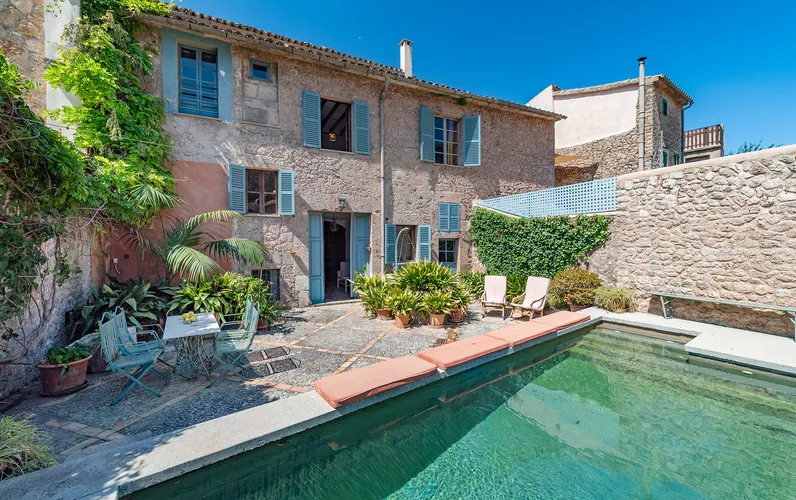 Mallorcan manor house with a pool in Valldemossa - Long term rental