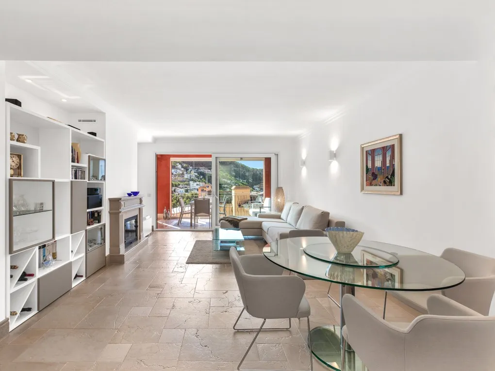 Elégante propriété à Gran Folies avec vue sur la montagne-4