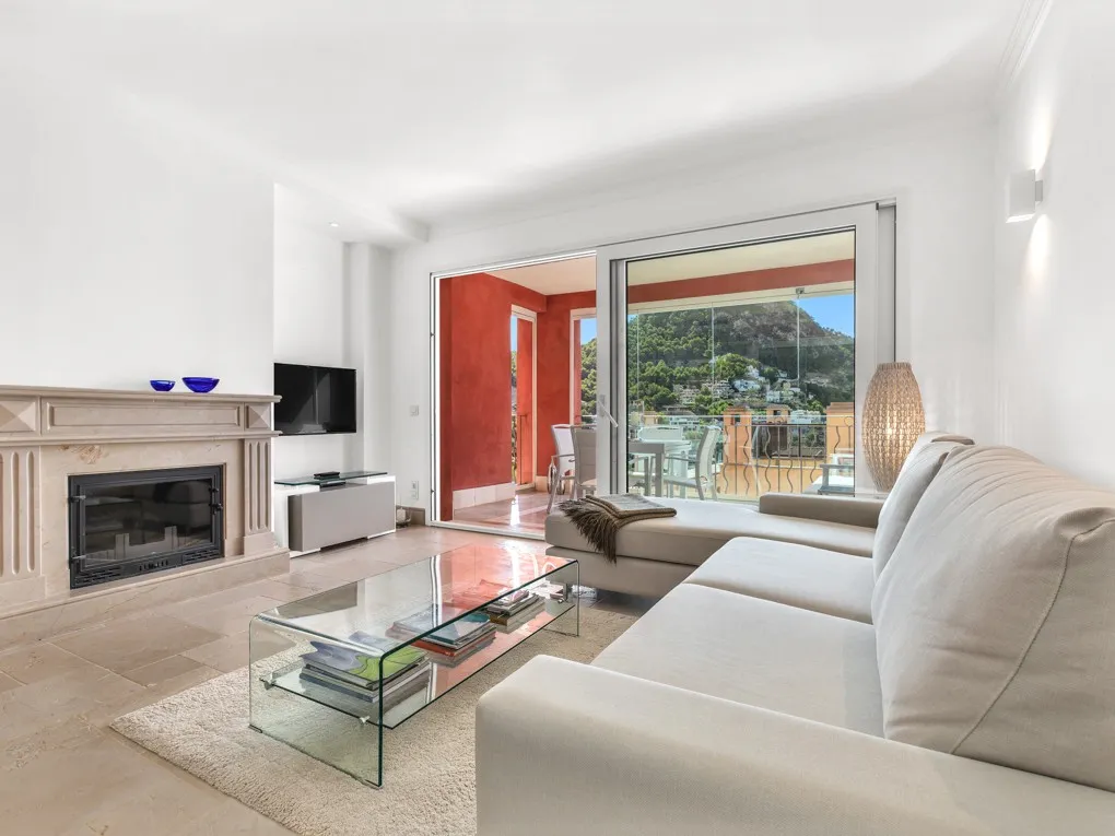 Elégante propriété à Gran Folies avec vue sur la montagne-3