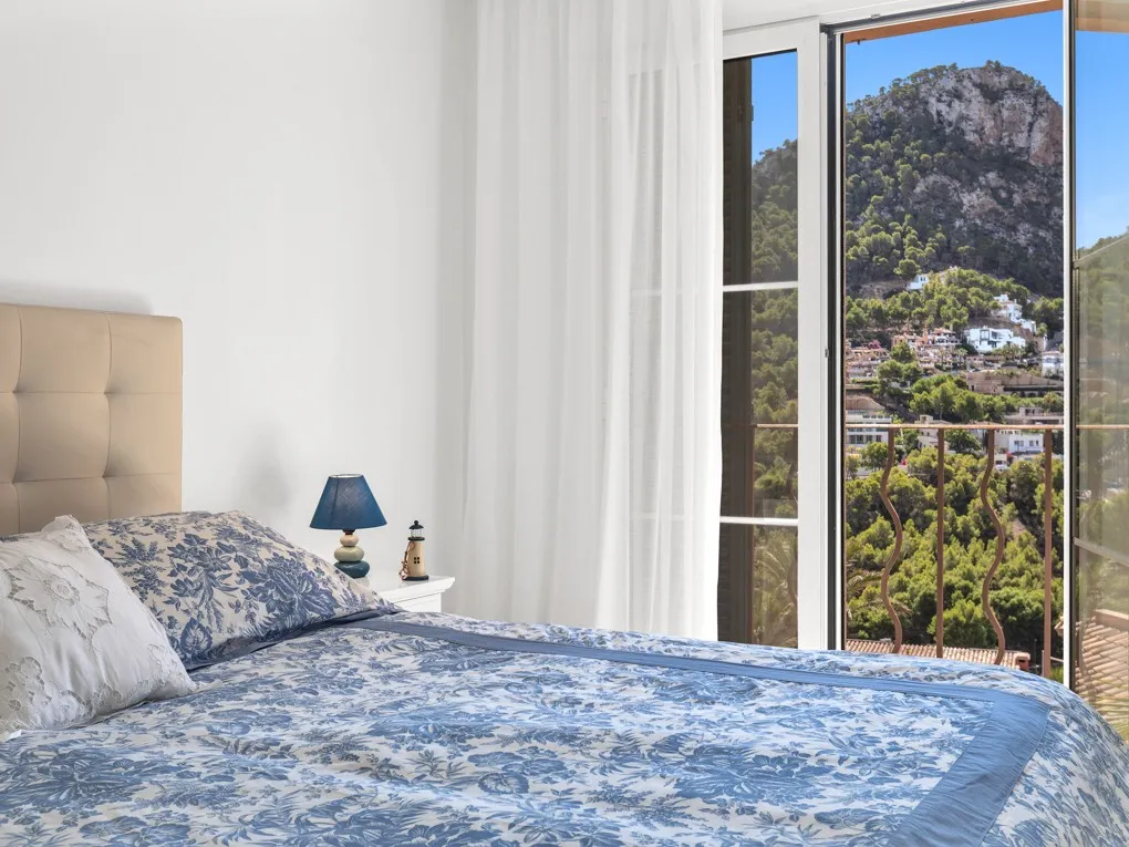 Elégante propriété à Gran Folies avec vue sur la montagne-10