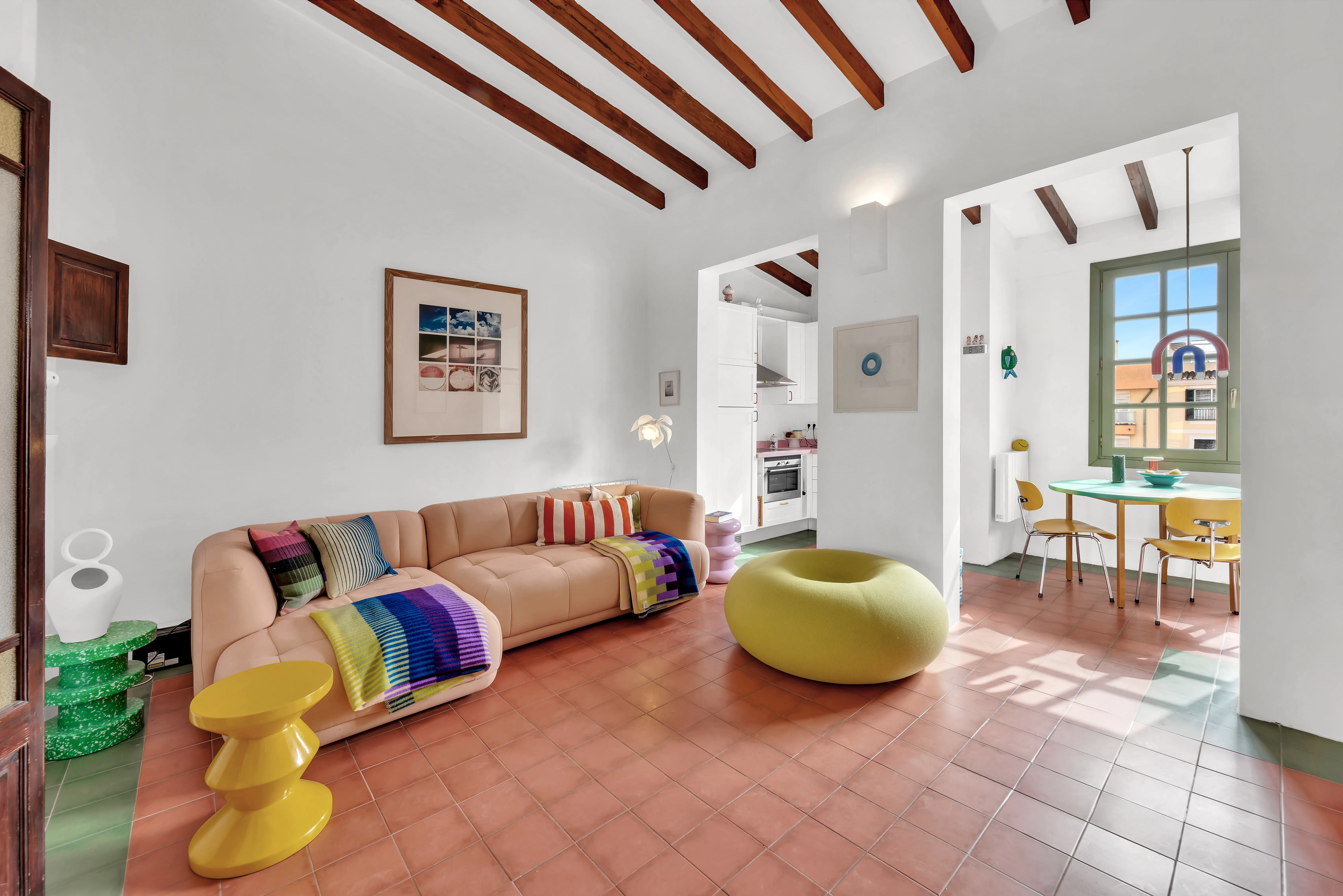 Takvåning med karaktär i utmärkt skick-1