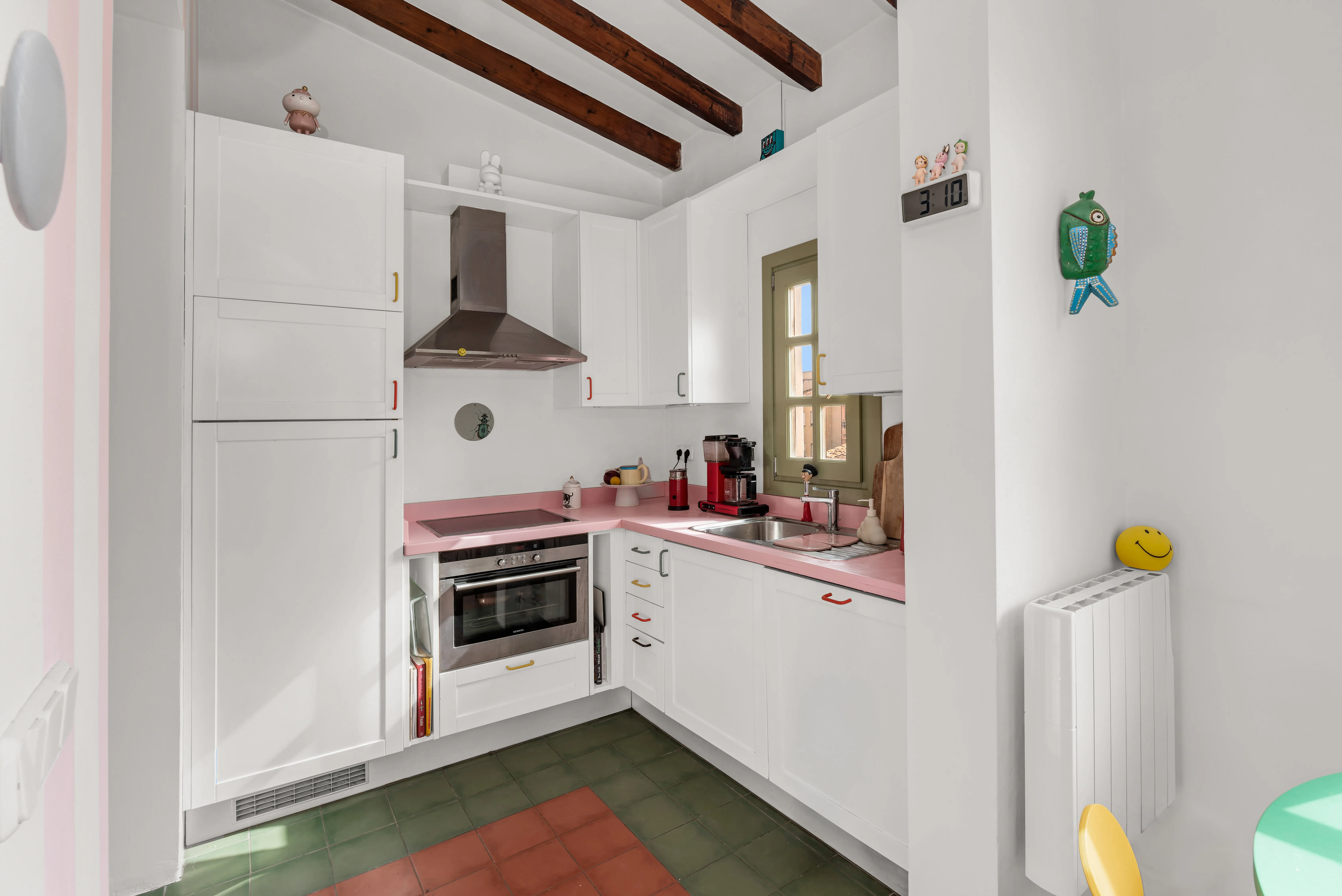 Ático con carácter en excelente estado-9