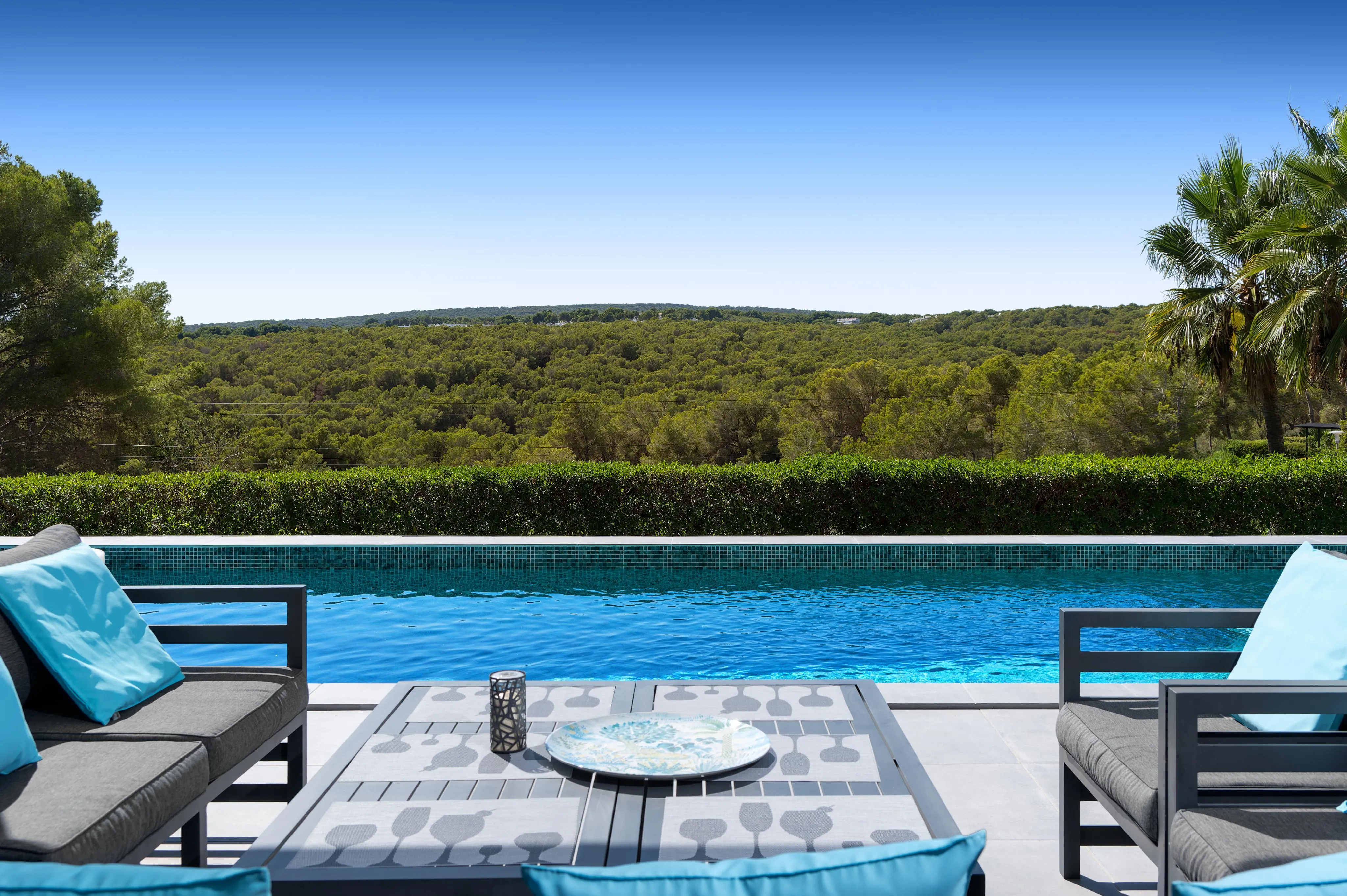 Prachtige moderne villa met groen en open uitzicht-2